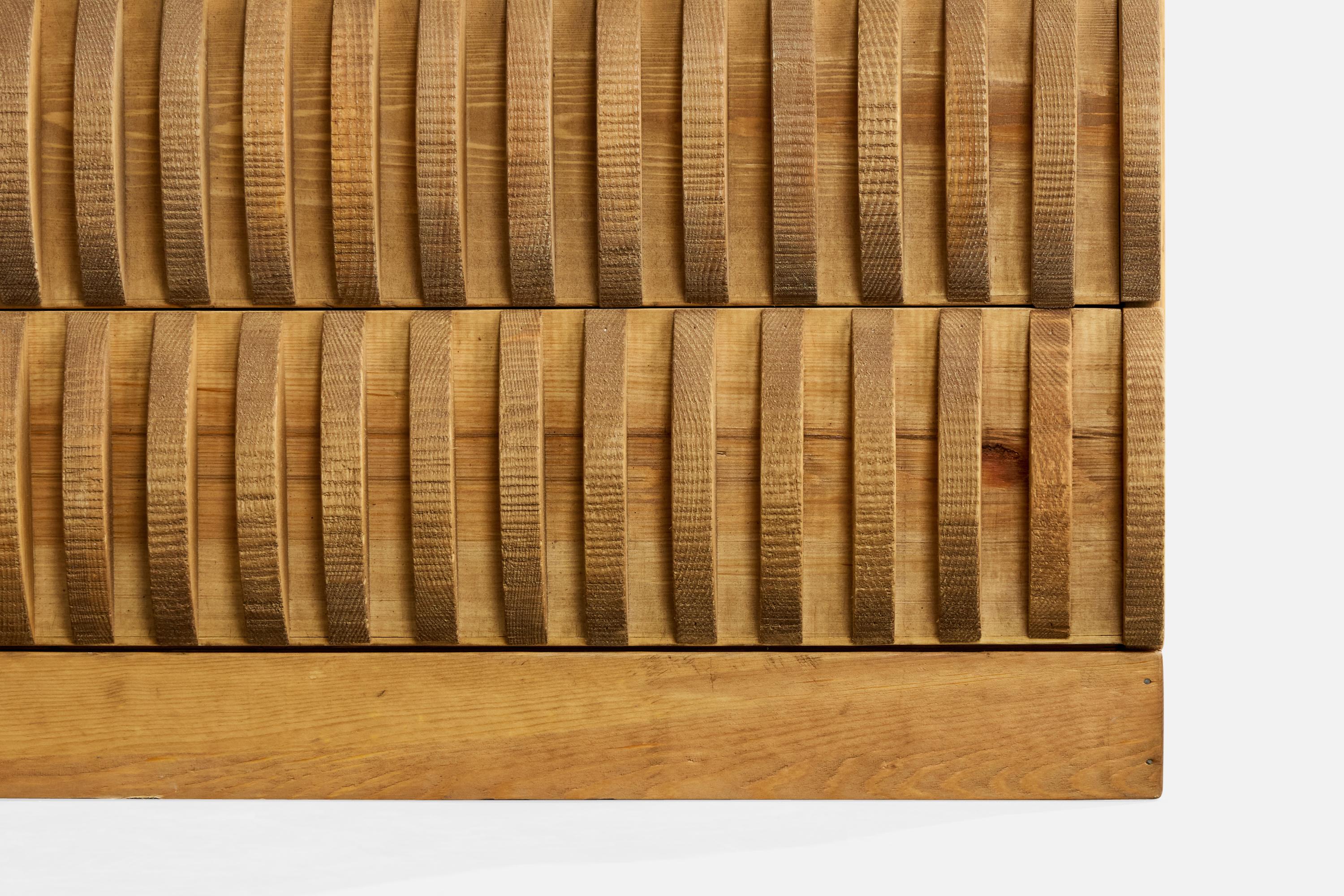 Fine XX secolo Mario Ceroli, Chest of Drawers, Pine, Italy, 1970s in vendita