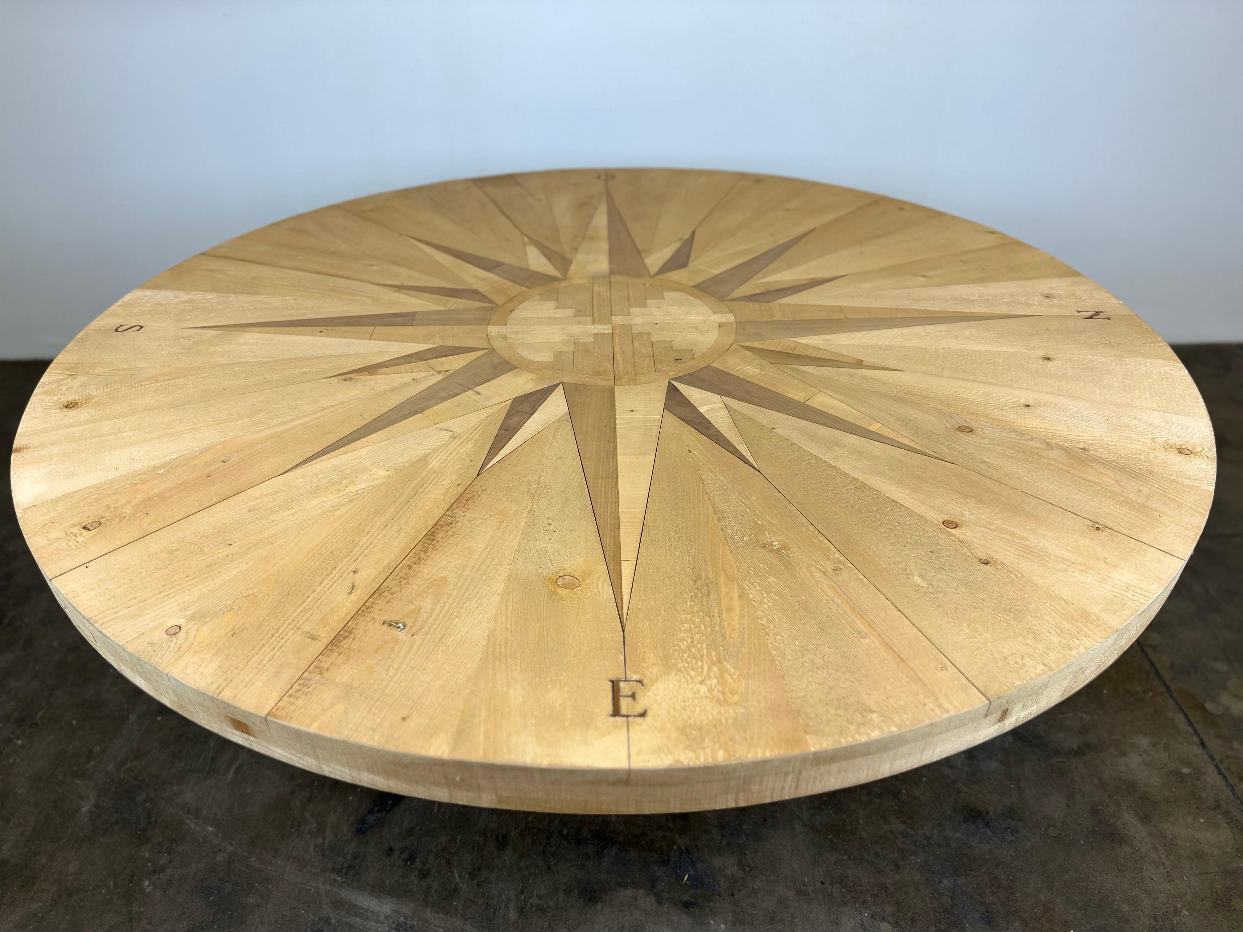 Post-Modern Mario Ceroli Rosa Dei Venti Round Large Table in Pinewood by Poltronova 1970s For Sale
