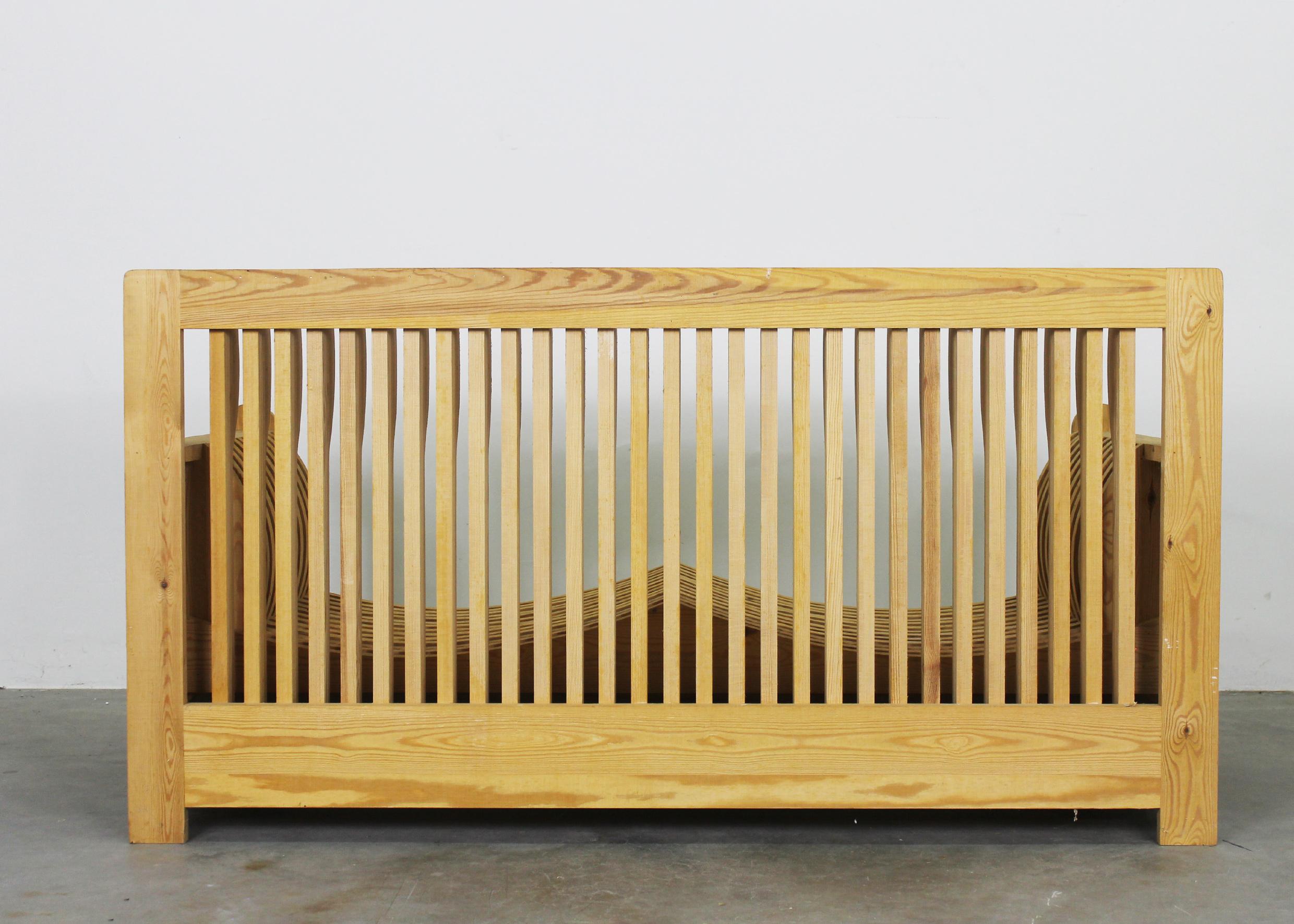 Italiano Divano a due posti Mario Ceroli in Wood Serie Mobili della Valle di Poltronova anni '70 in vendita