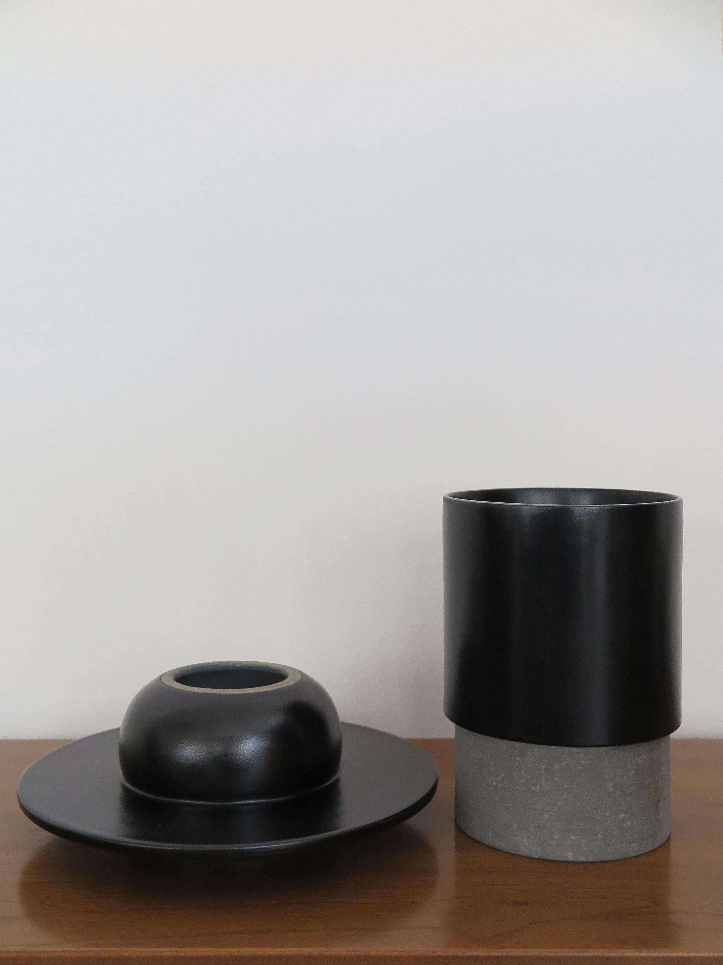 Mario Ferrarini for Bitossi Italian Ceramic Vase Sculpture Centerpiece 2010s For Sale 4