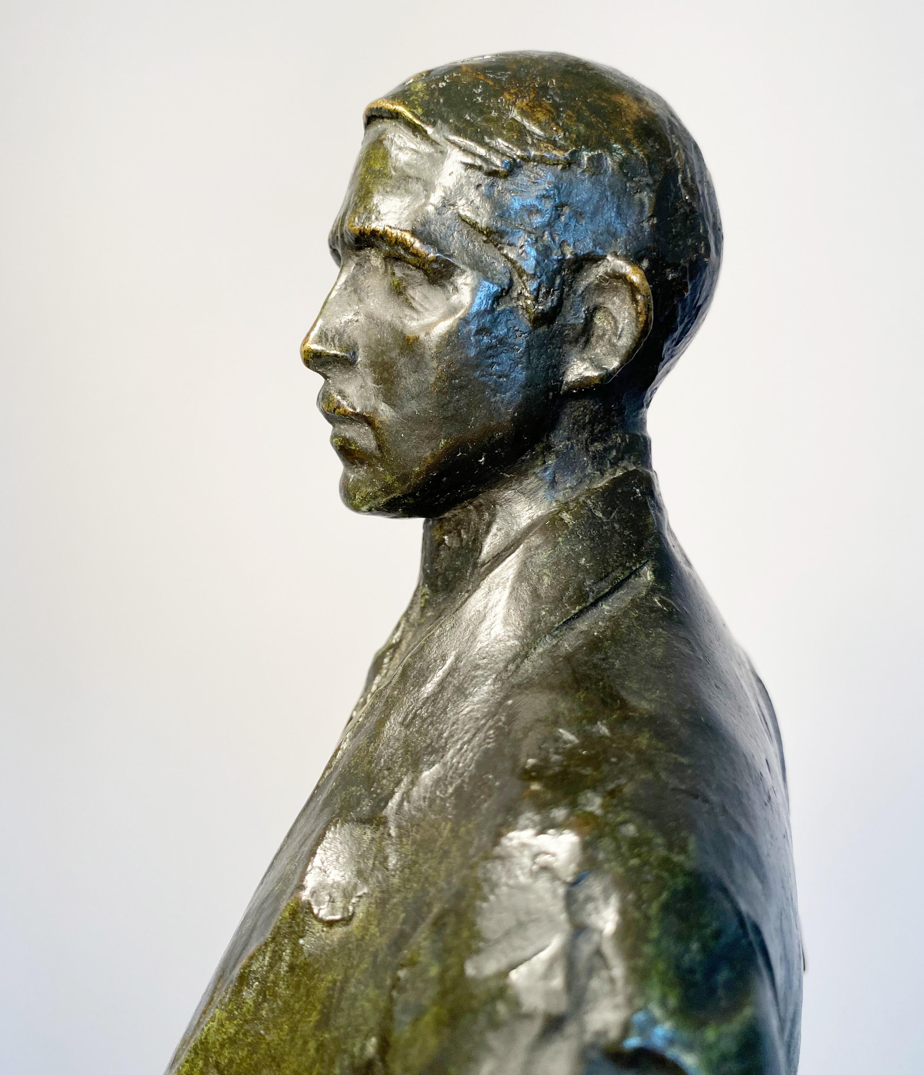 Portrait of a Gentleman - Sculpture by Mario Korbel
