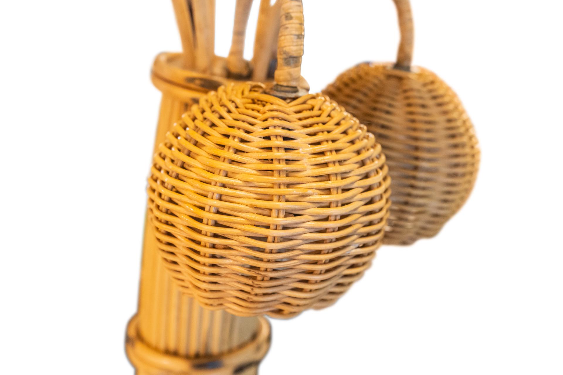 Pair of Coconut Tree Lamps, Rattan, circa 1960, Mexico In Good Condition For Sale In Nice, Cote d' Azur