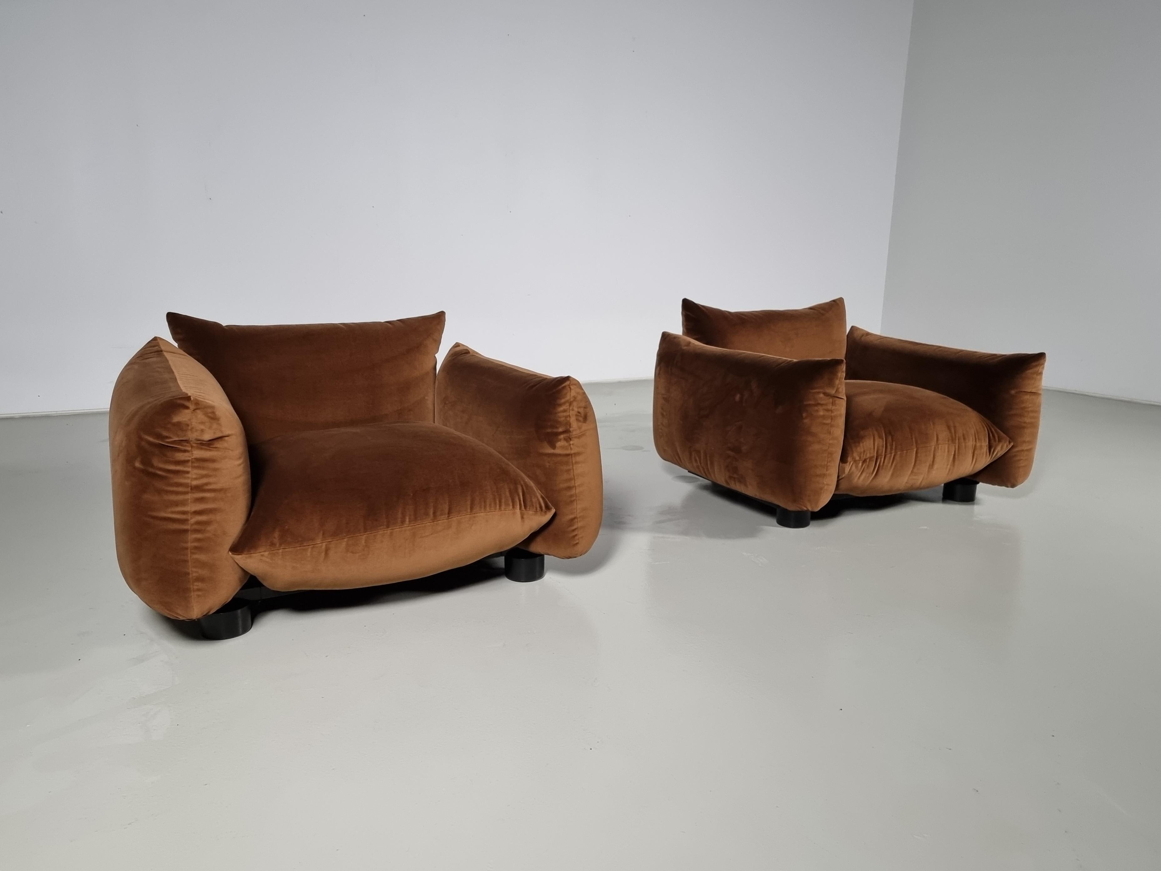 Mario Marenco 3-Seater Sofa and Lounge Chairs  for Arflex, 1970s 3