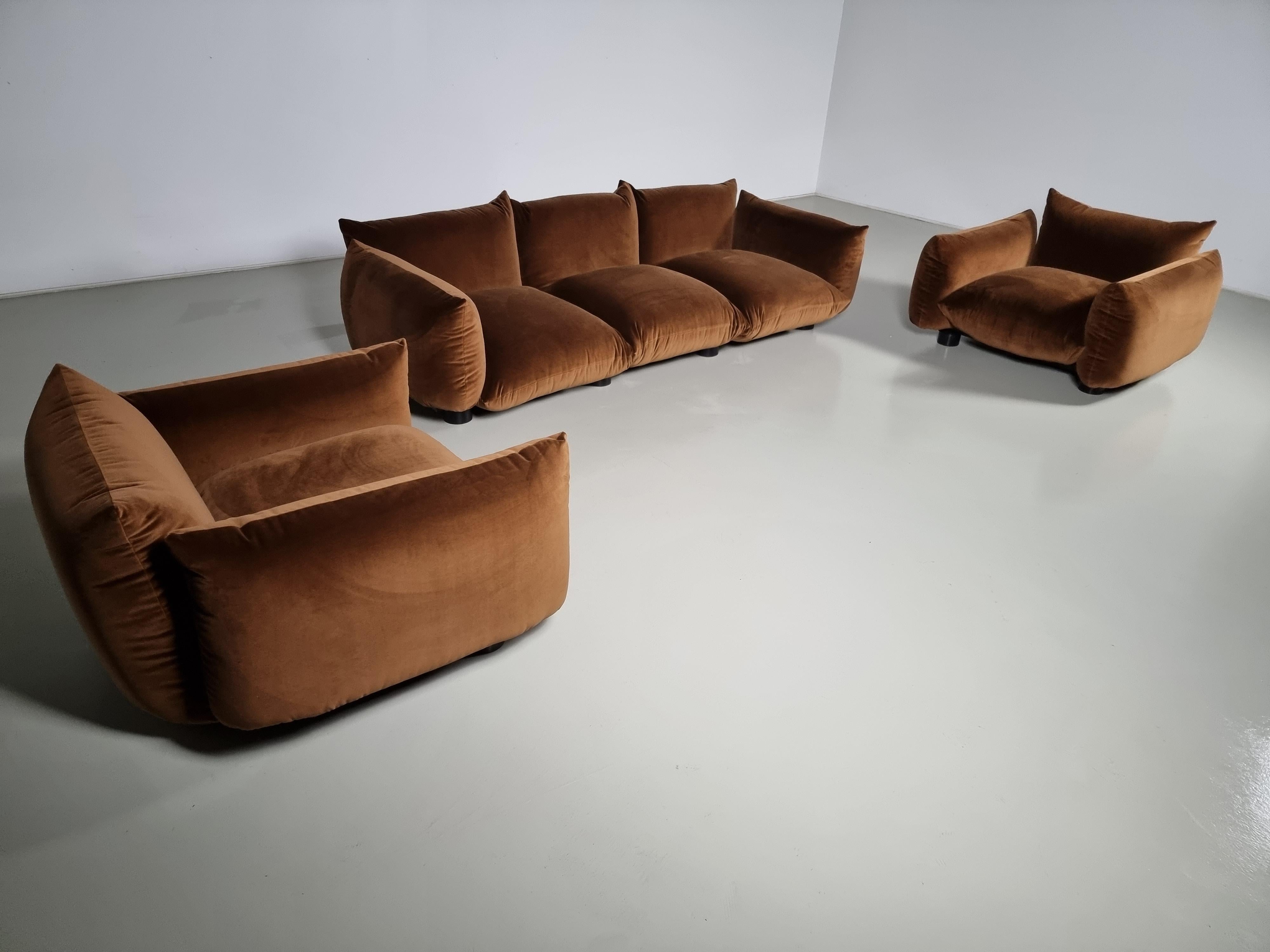 Mid-Century Modern Mario Marenco 3-Seater Sofa and Lounge Chairs  for Arflex, 1970s