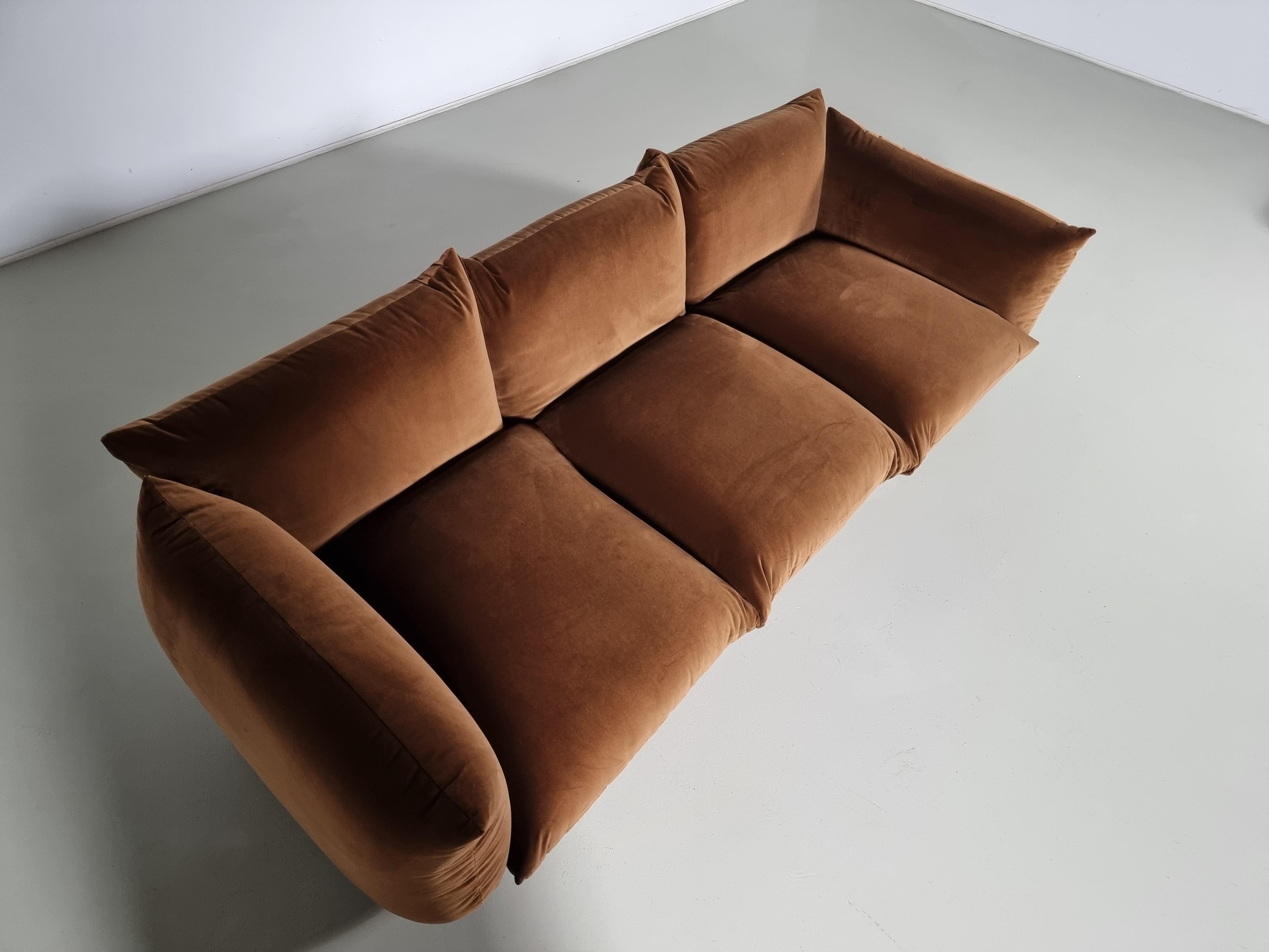 Velvet Mario Marenco 3-Seater Sofa and Lounge Chairs  for Arflex, 1970s