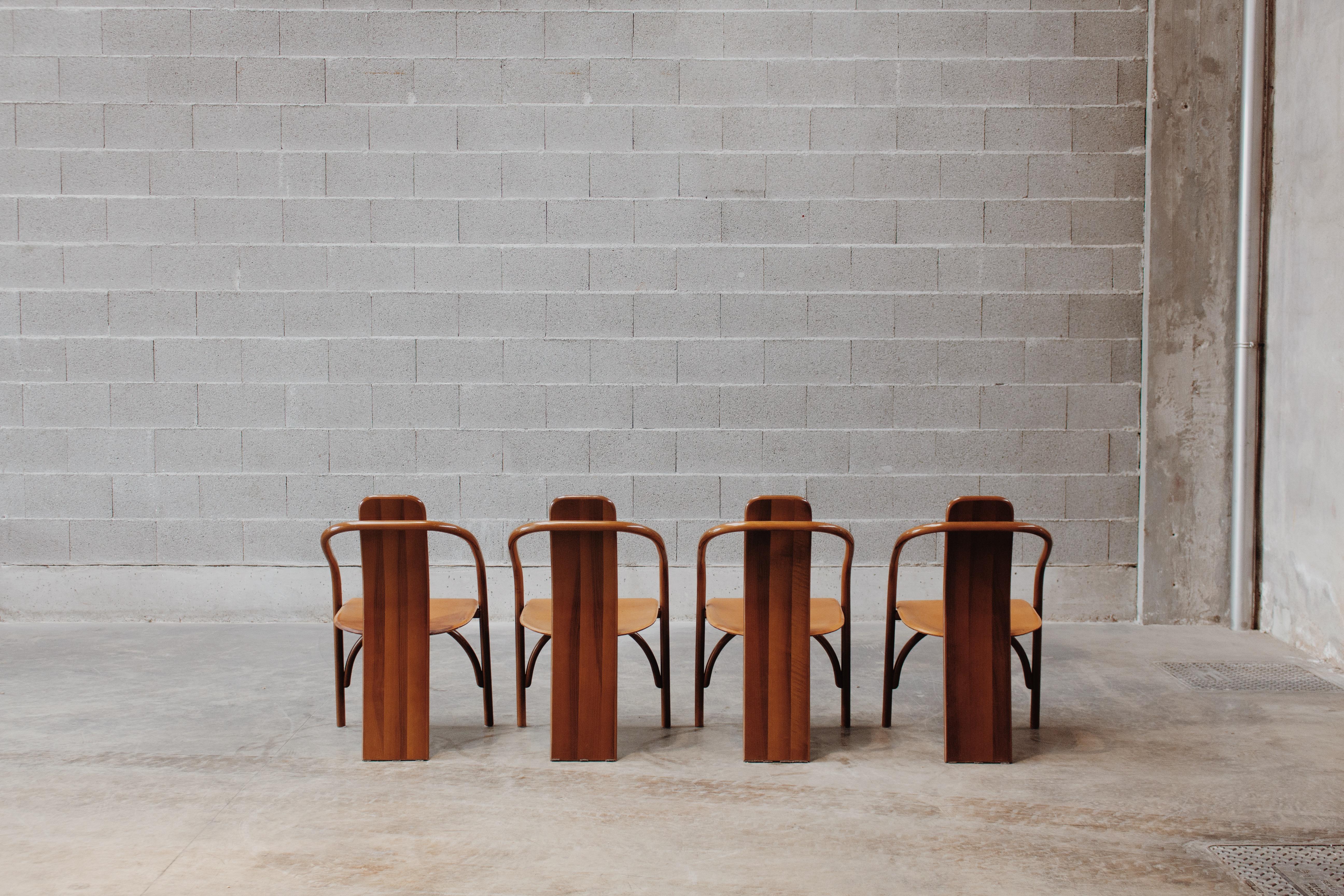 Chaises « 830 » de Mario Marenco & Antonella Scarpitta pour Mobil Girgi, 1980, ensemble de 4 pièces en vente 4