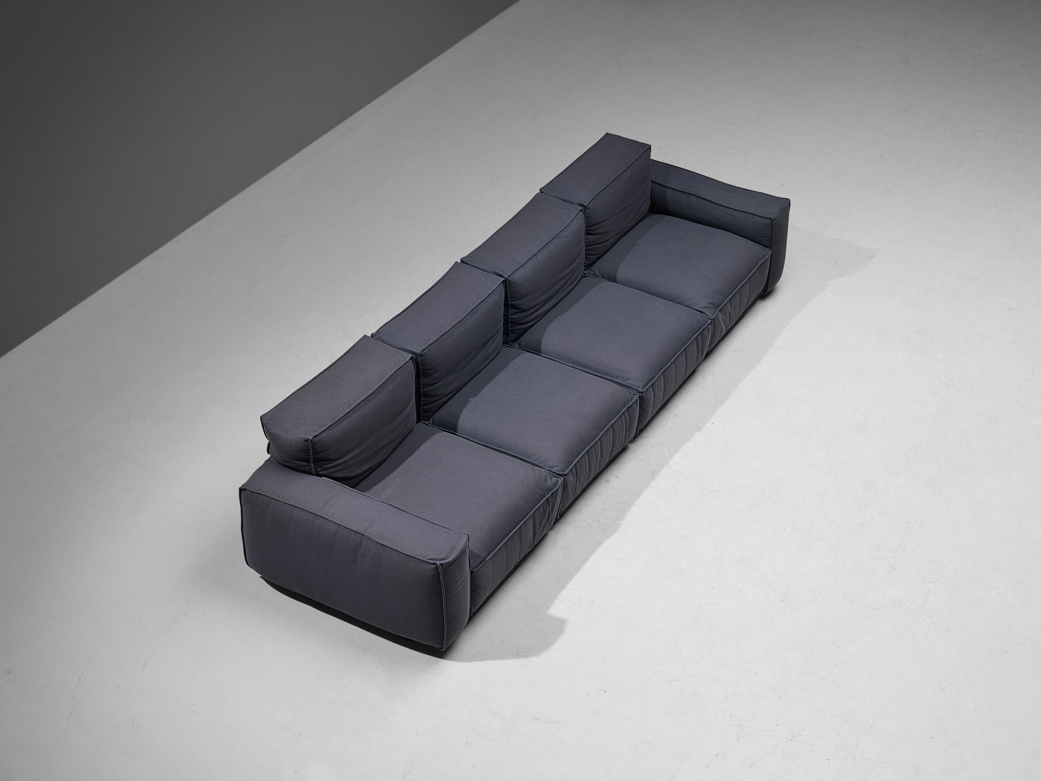 Mario Marenco für Arflex Viersitzer-Sofa mit blauer Wollpolsterung  (Moderne der Mitte des Jahrhunderts) im Angebot