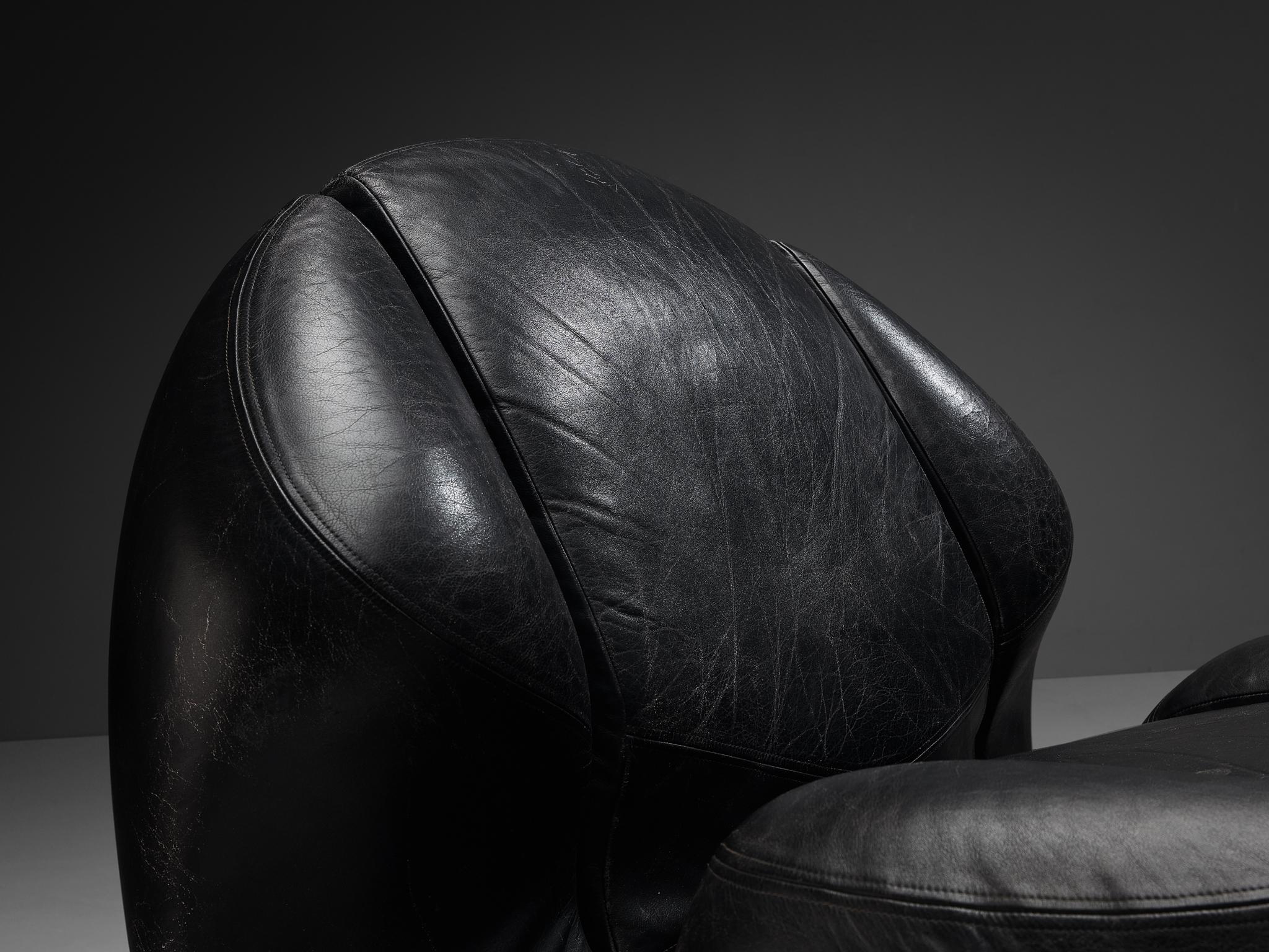 Mario Marenco pour Comfortline Chaise longue 'Nova' en cuir noir  en vente 4