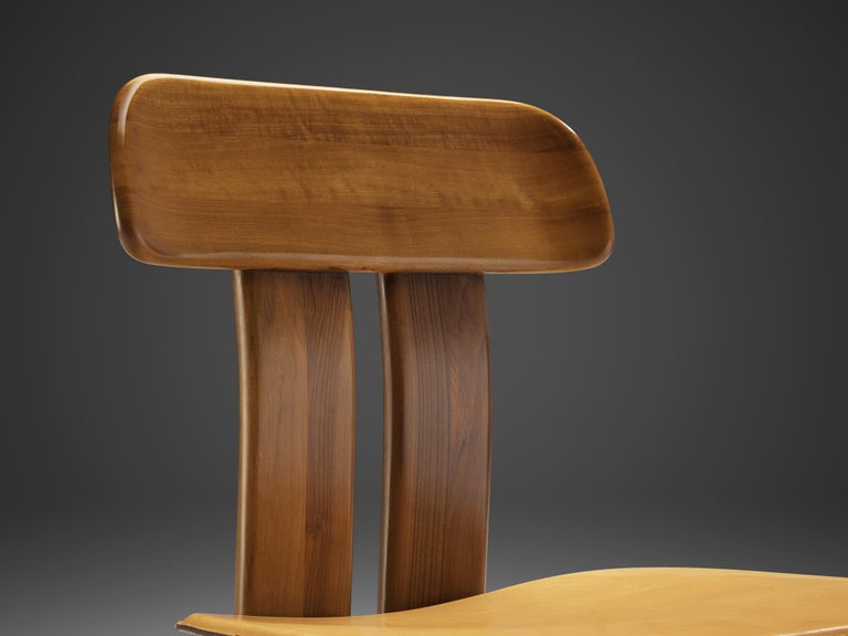 Mid-Century Modern Mario Marenco for Mobil Girgi Pair of ‘Sapporo’ Dining Chairs in Walnut For Sale