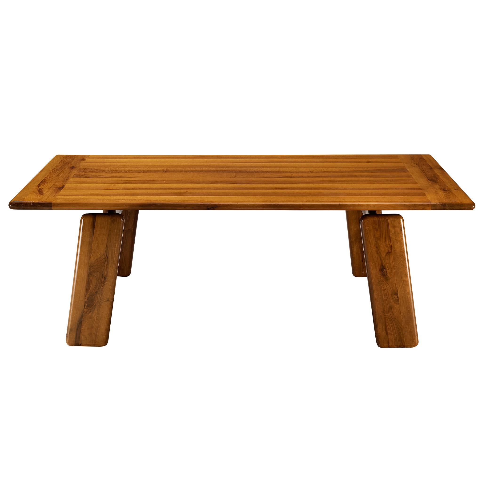 Mario Marenco for Mobil Girgi 
Sapporo
 Dining Table in Walnut im Angebot