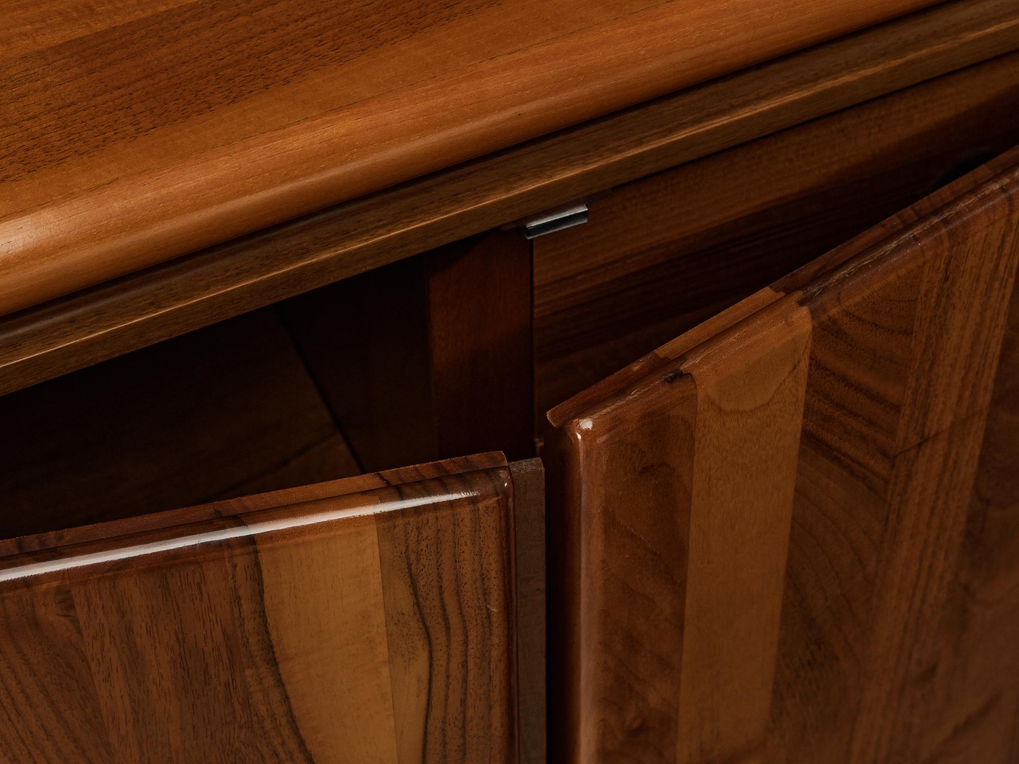 Noyer Mario Marenco for Mobil Girgi 'Sapporo' Sideboard in Walnut en vente
