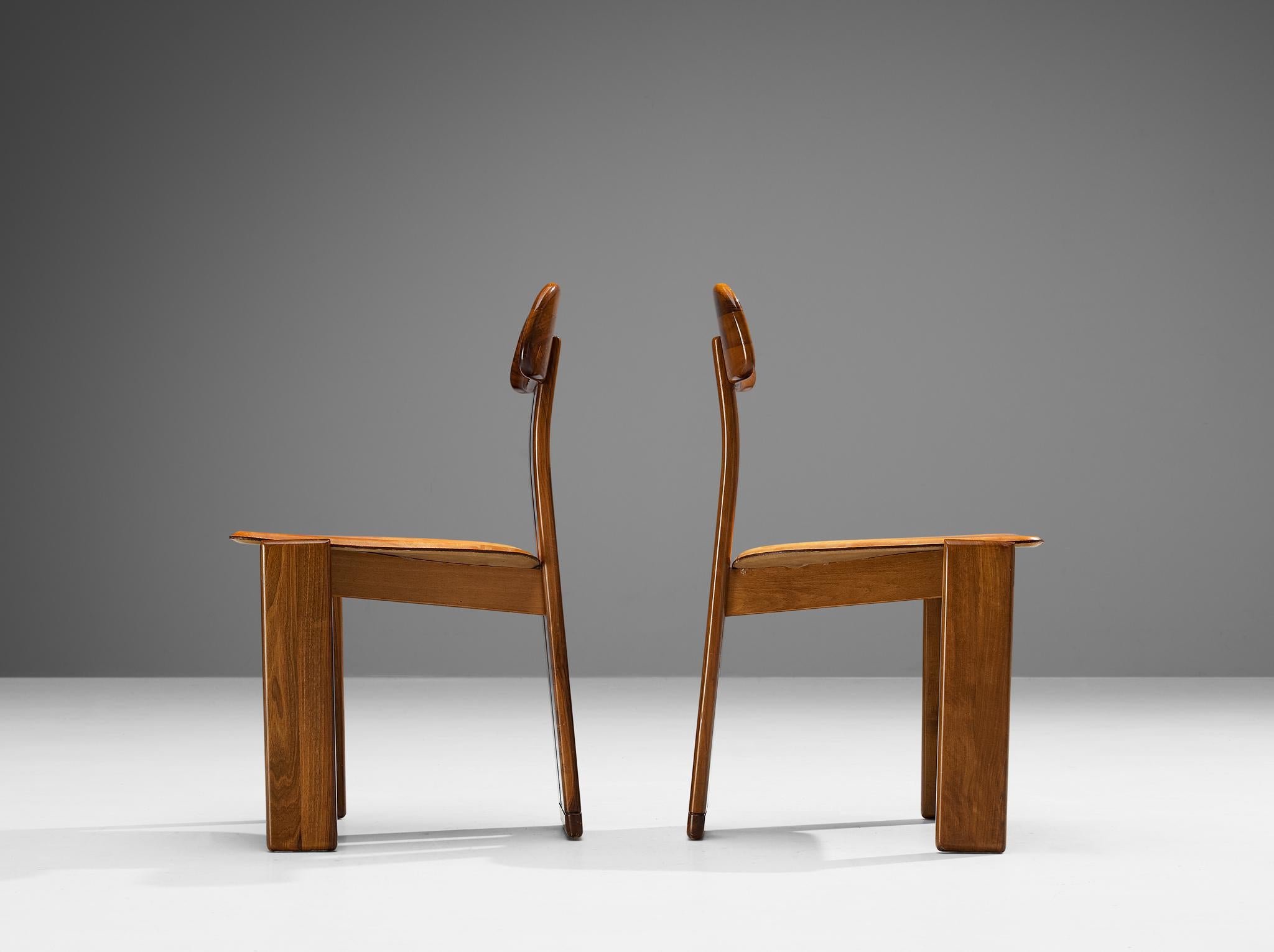 Mario Marenco for Mobil Girgi Set of Six Dining Chairs in Walnut and Leather In Good Condition In Waalwijk, NL