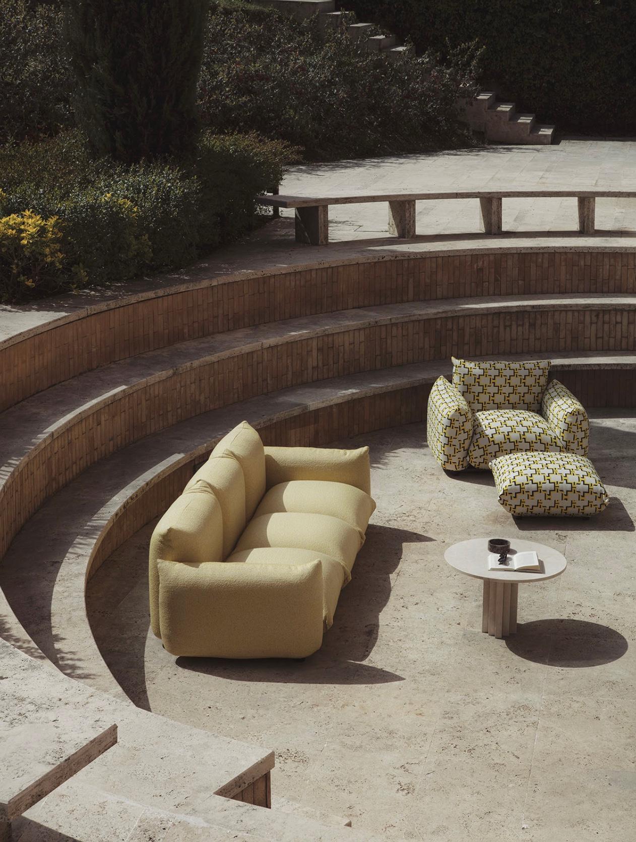 Italian Mario Marenco 'Marenco' Outdoor Sofa 255cm for Arflex For Sale