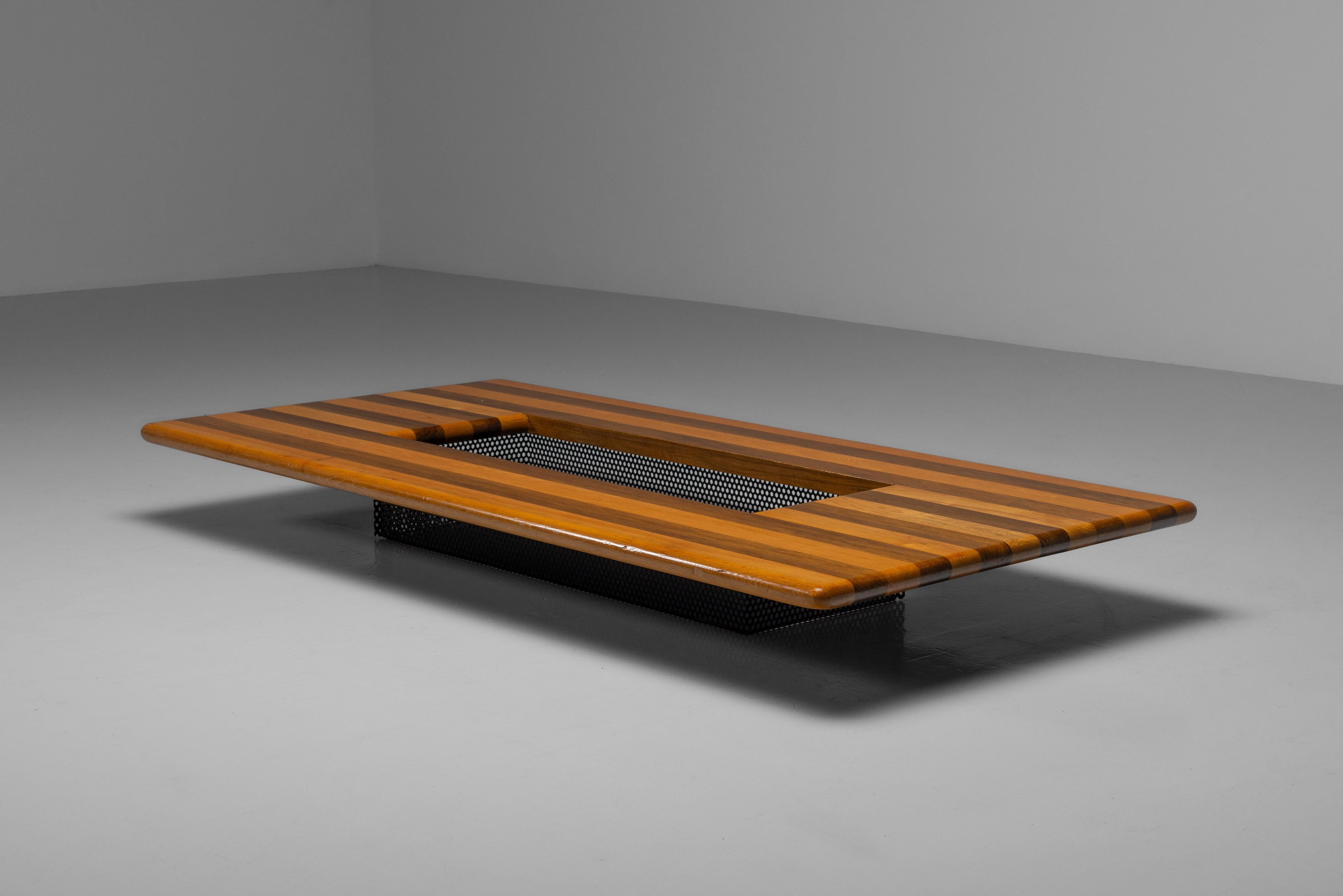 Mid-Century Modern Mario Marenco Saporro coffee table Italy 1975 For Sale