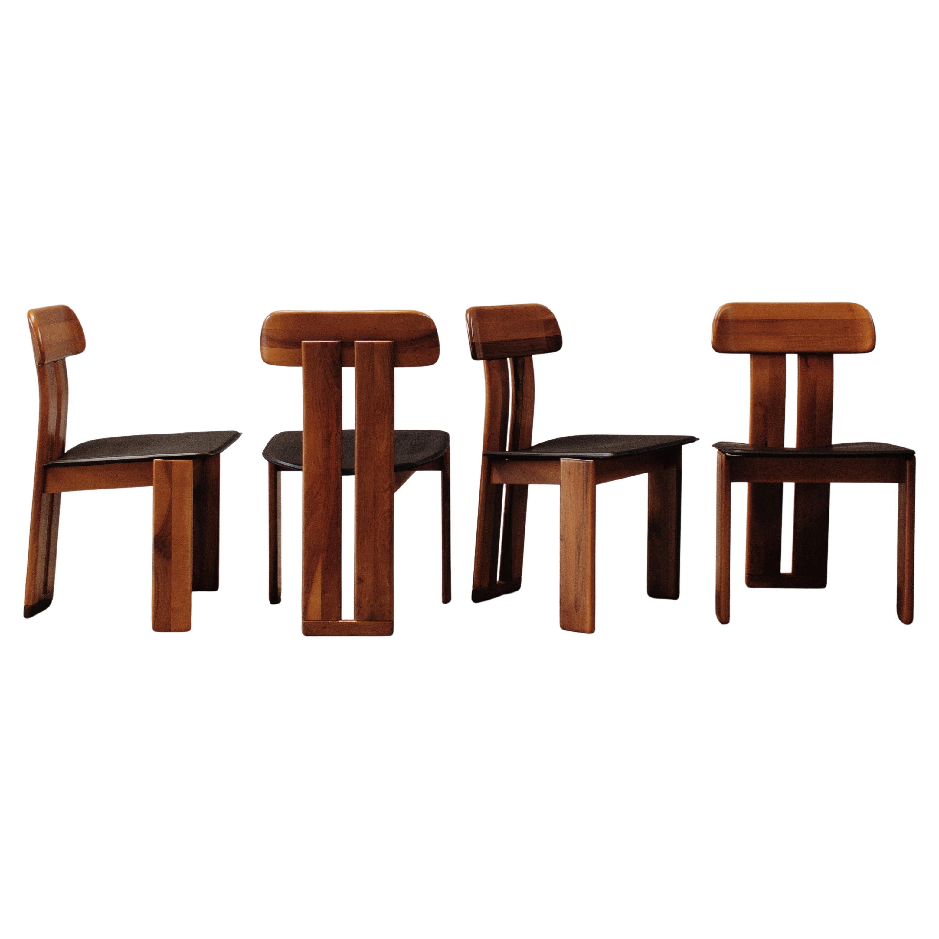 Mario Marenco Sillas "Sapporo" para Mobil Girgi, cuero negro, 1970, set de 4