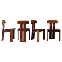 Mario Marenco Sillas "Sapporo" para Mobil Girgi, cuero negro, 1970, set de 4