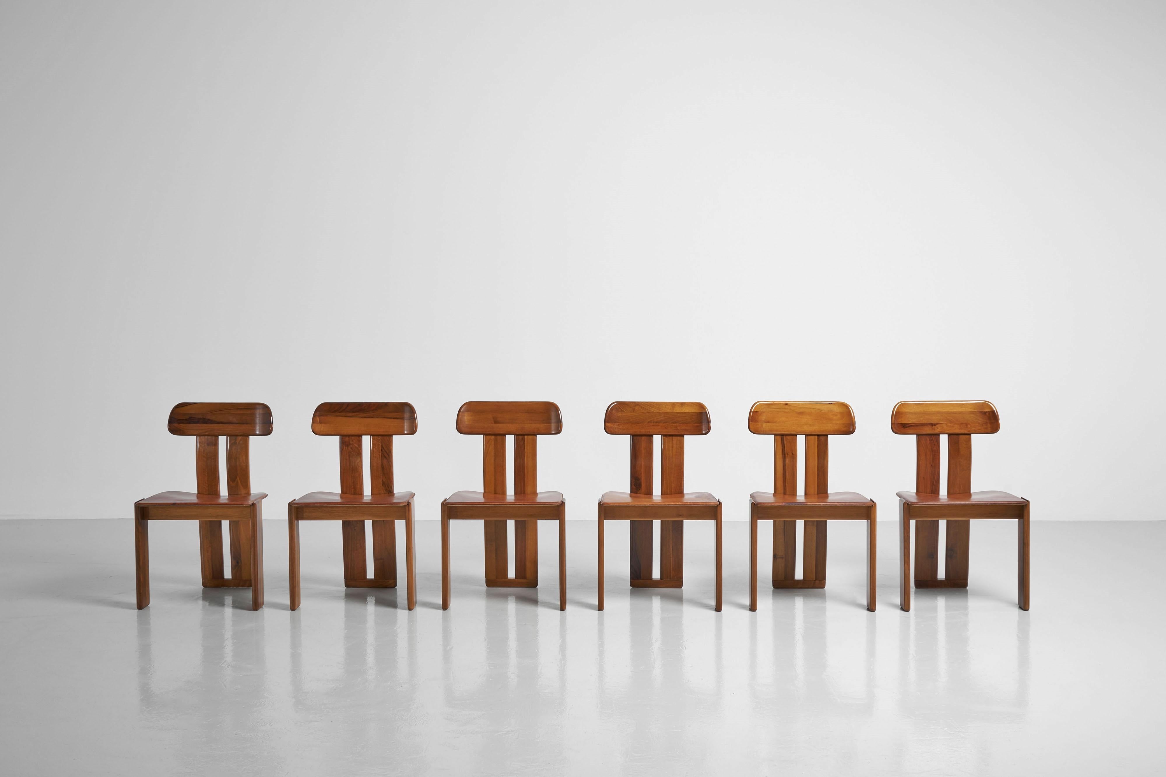 Late 20th Century Mario Marenco Sapporo chairs for Mobil Girgi Italy 1970 For Sale