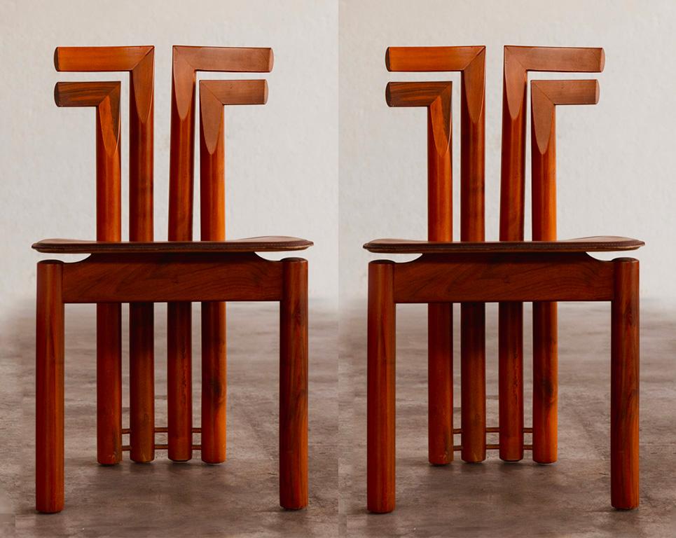 Mario Marenco “Sapporo” dining chairs for Mobil Girgi, beech and leather, Italy, 1970, set of two

A rare variant of the iconic Marenco’s “Sapporo” chair, this version shows a strong personality and this is immediately recognizable, with some