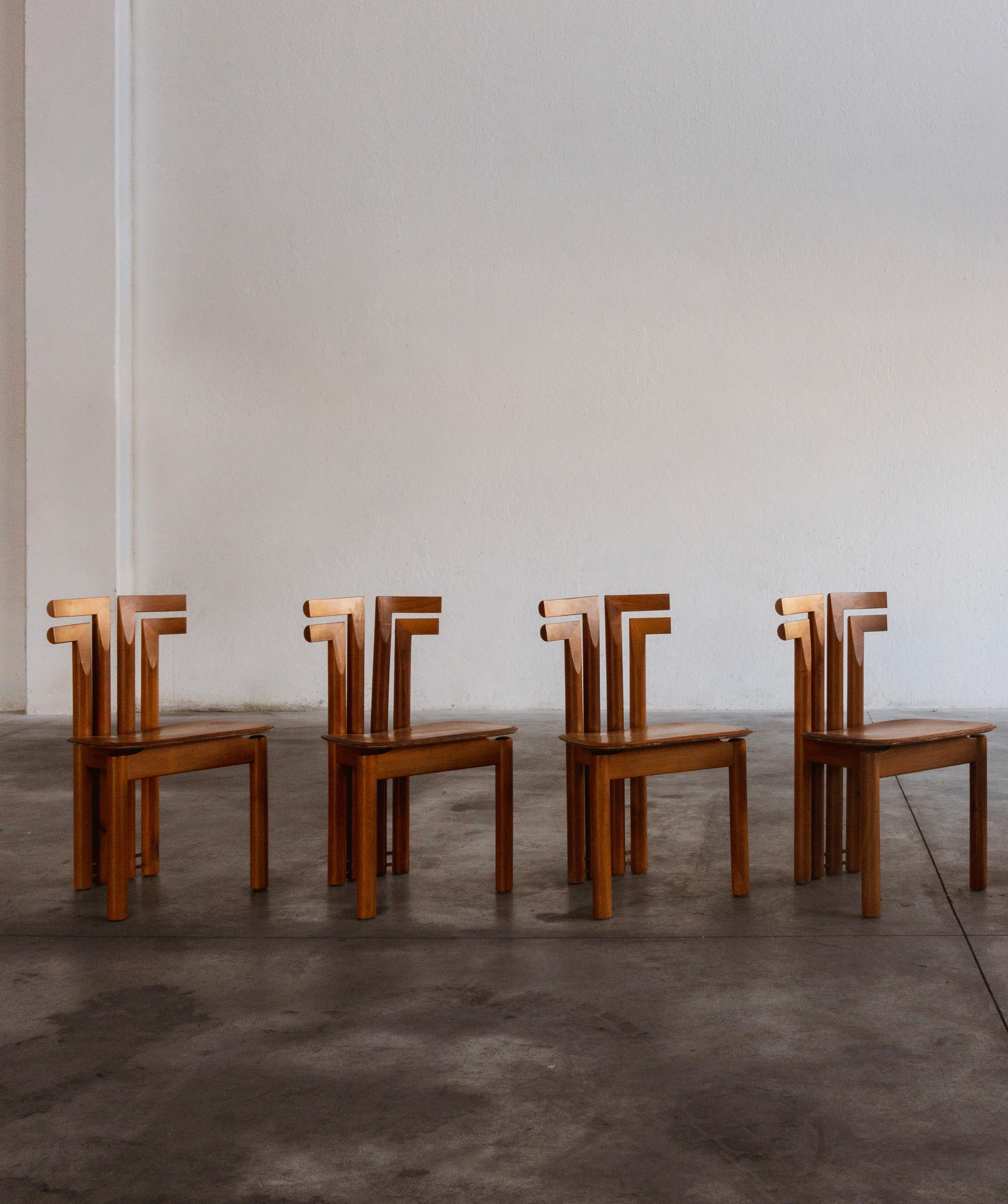 Mario Marenco “Sapporo” dining chairs for Mobil Girgi, beech and leather, Italy, 1970, set of four

A rare variant of the iconic Marenco’s “Sapporo” chair, this version shows a strong personality and this is immediately recognizable, with some