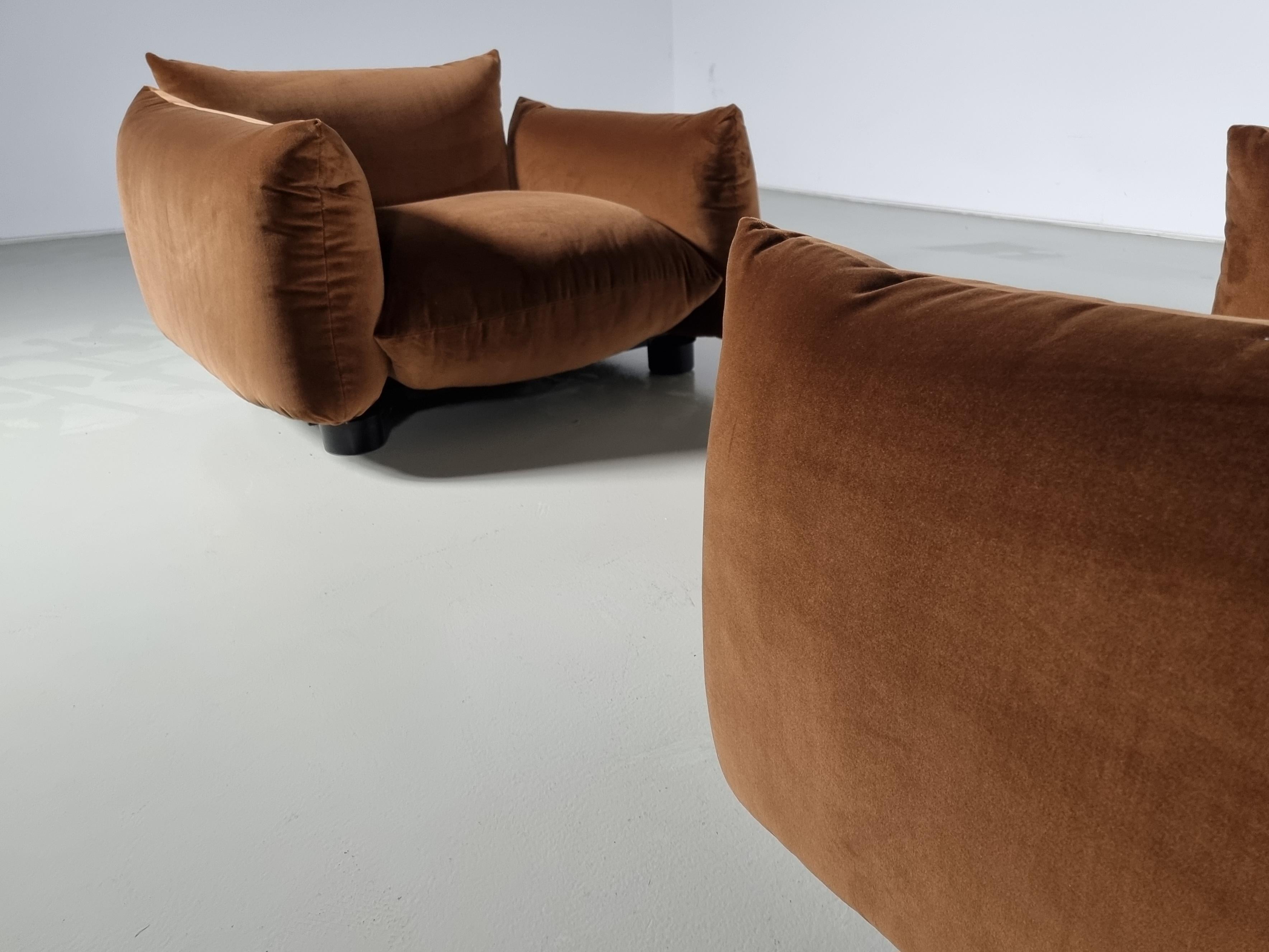 Mario Marenco Set of 2 Lounge Chairs in Brown Velvet for Arflex, 1970s 2