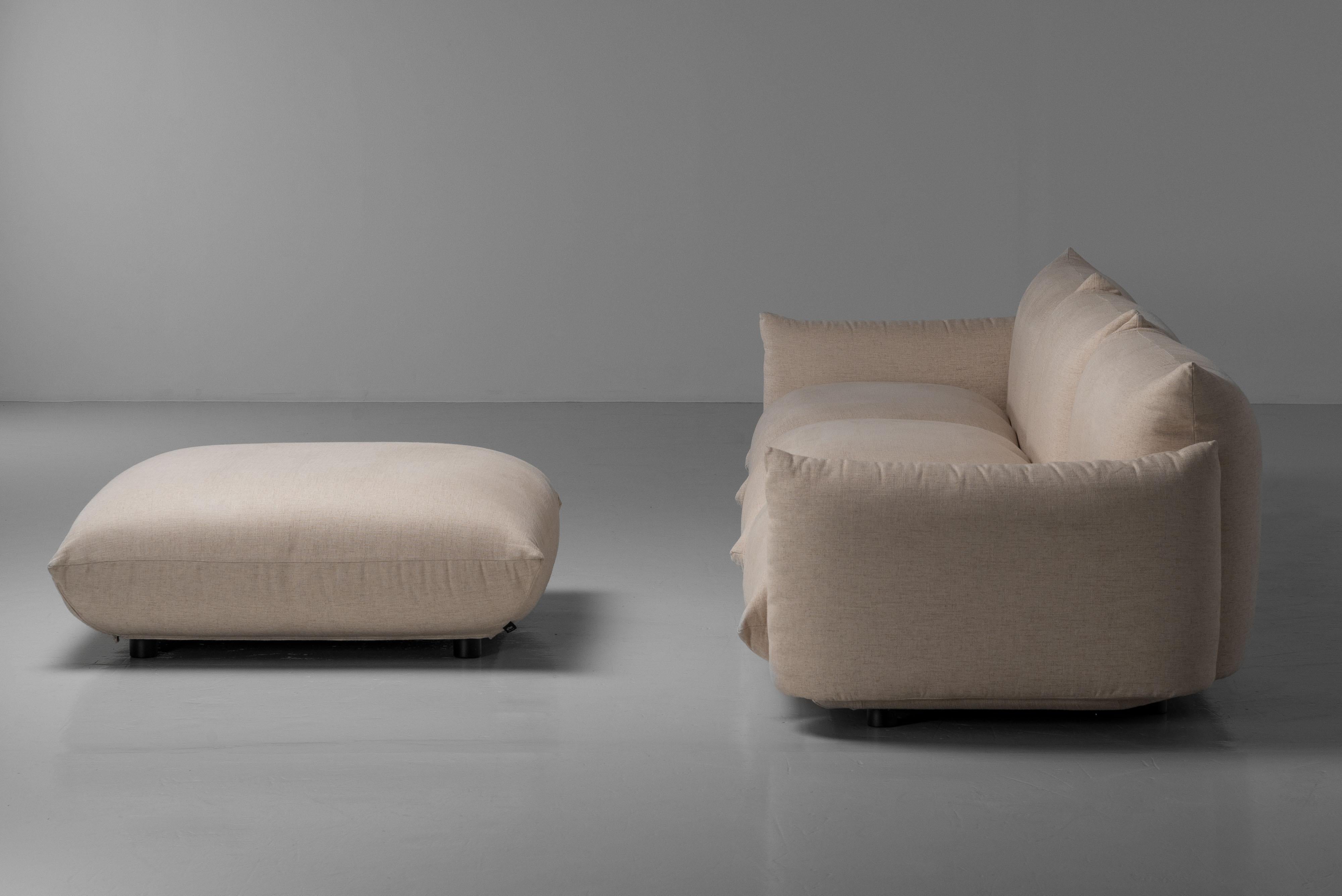 Mario Marenco sofa and poof Arflex Italy 1971 For Sale 1