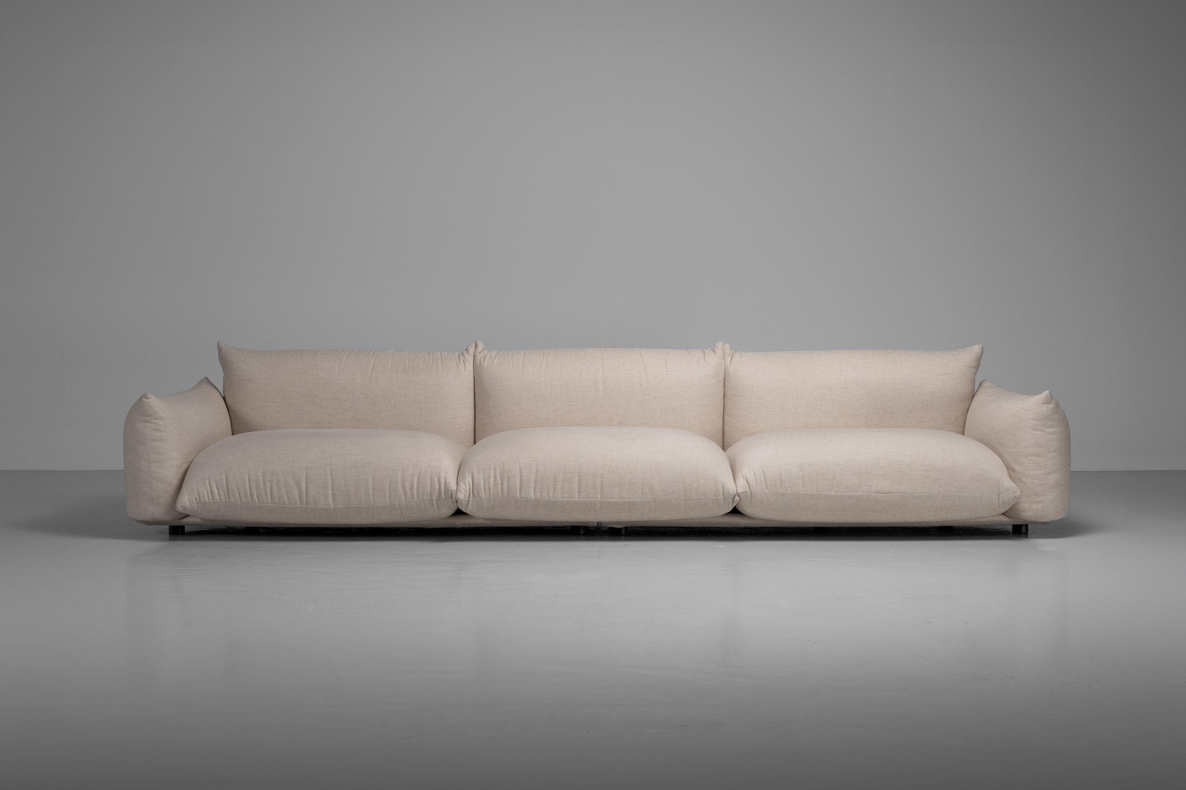 Mario Marenco sofa and poof Arflex Italy 1971 For Sale 2