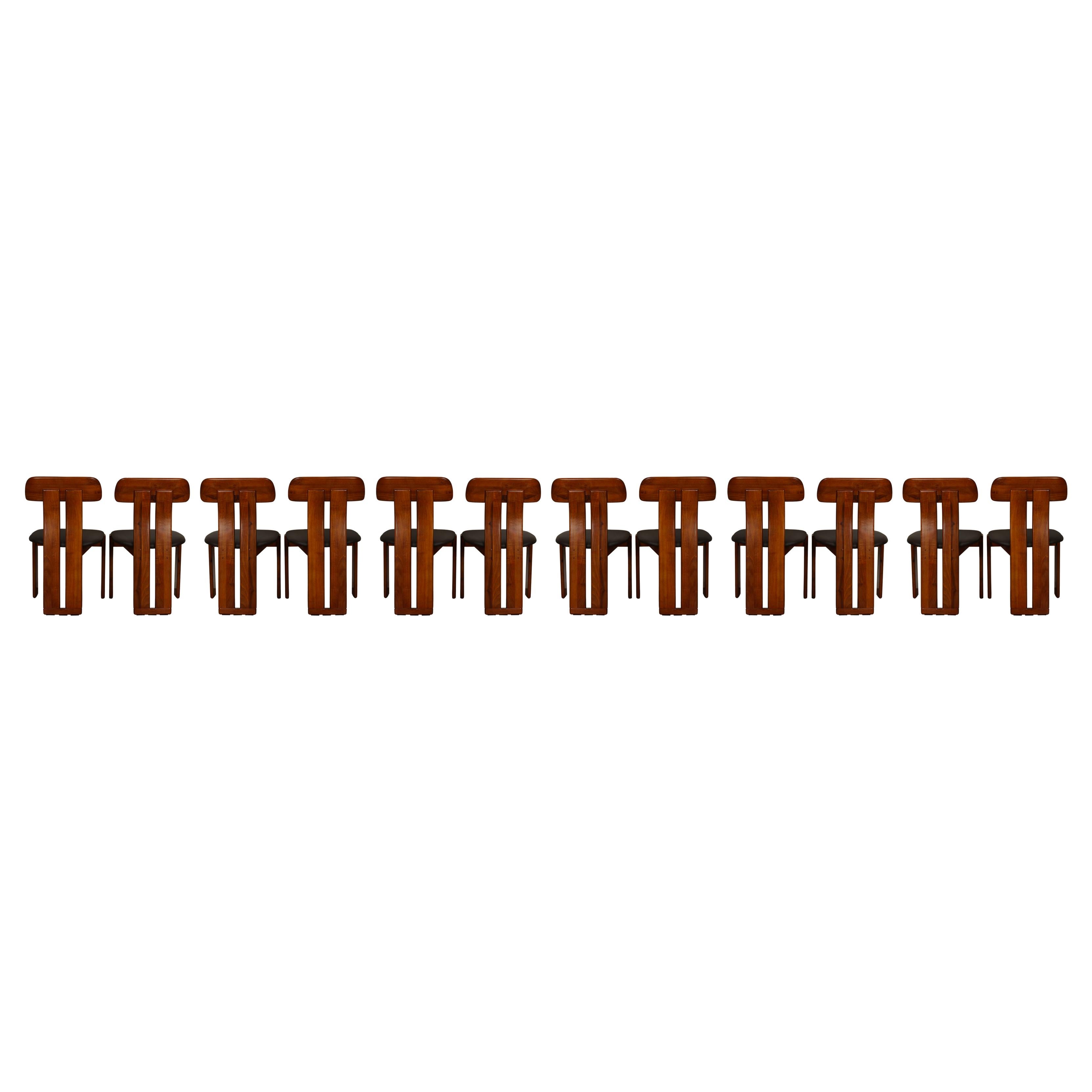 Mid-Century Modern Mario Marenco Chaises de salle à manger Sapporo en noyer pour Mobilgirgi, 1970, ensemble de 12 pièces en vente