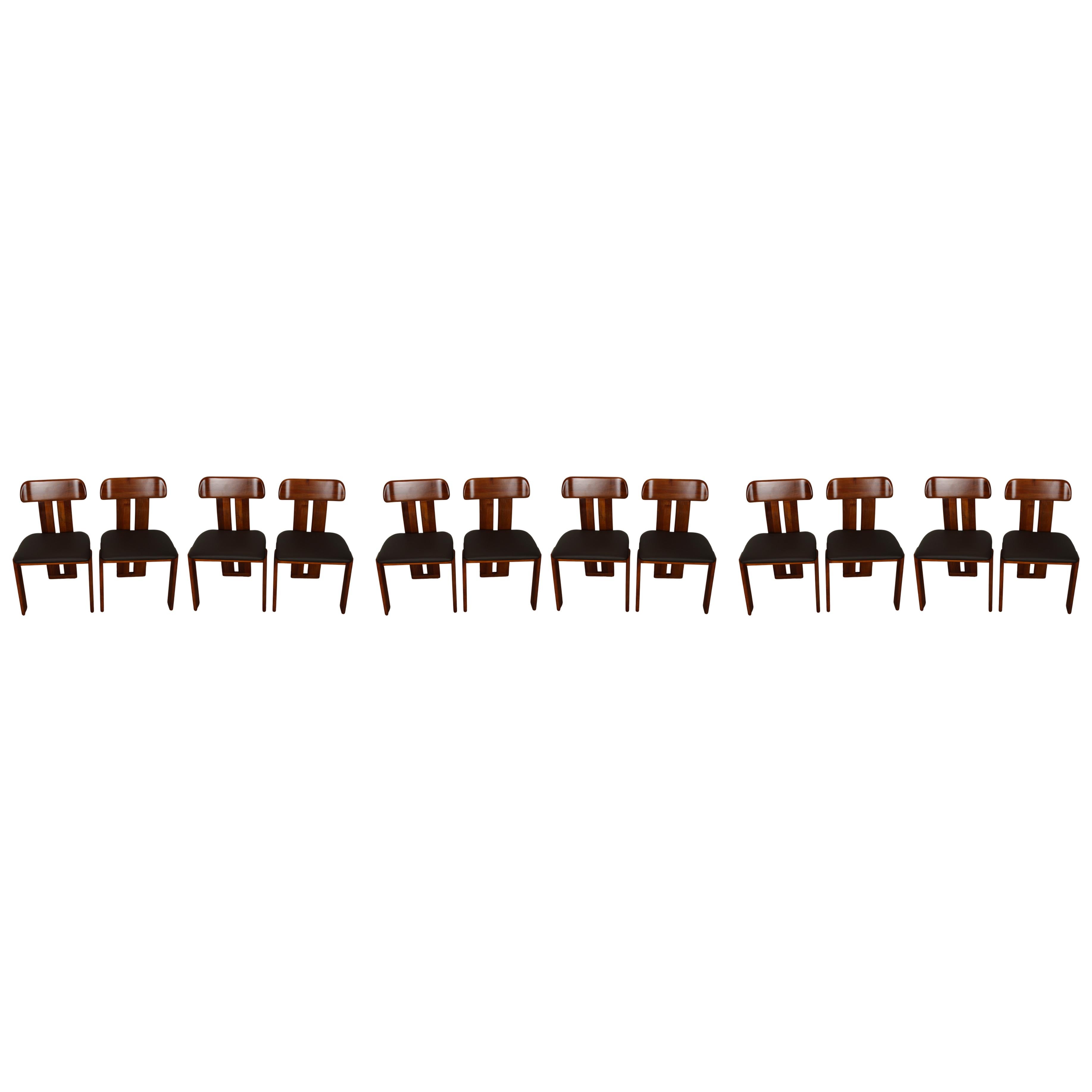 Mario Marenco Chaises de salle à manger Sapporo en noyer pour Mobilgirgi, 1970, ensemble de 12 pièces Bon état - En vente à Vicenza, IT