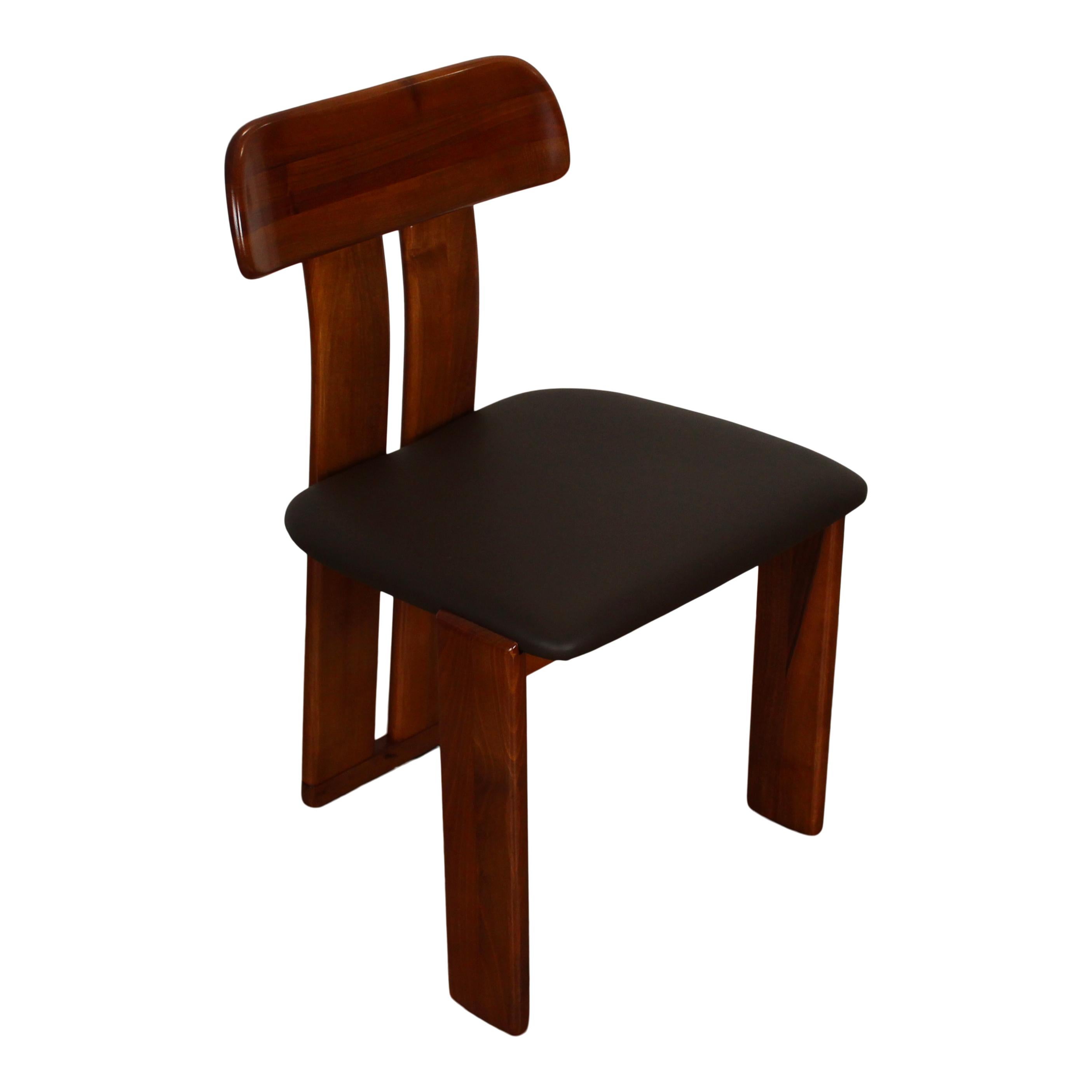 Mario Marenco Walnut Sapporo Dining Chairs for Mobilgirgi, 1970s, Set of 8 For Sale 5