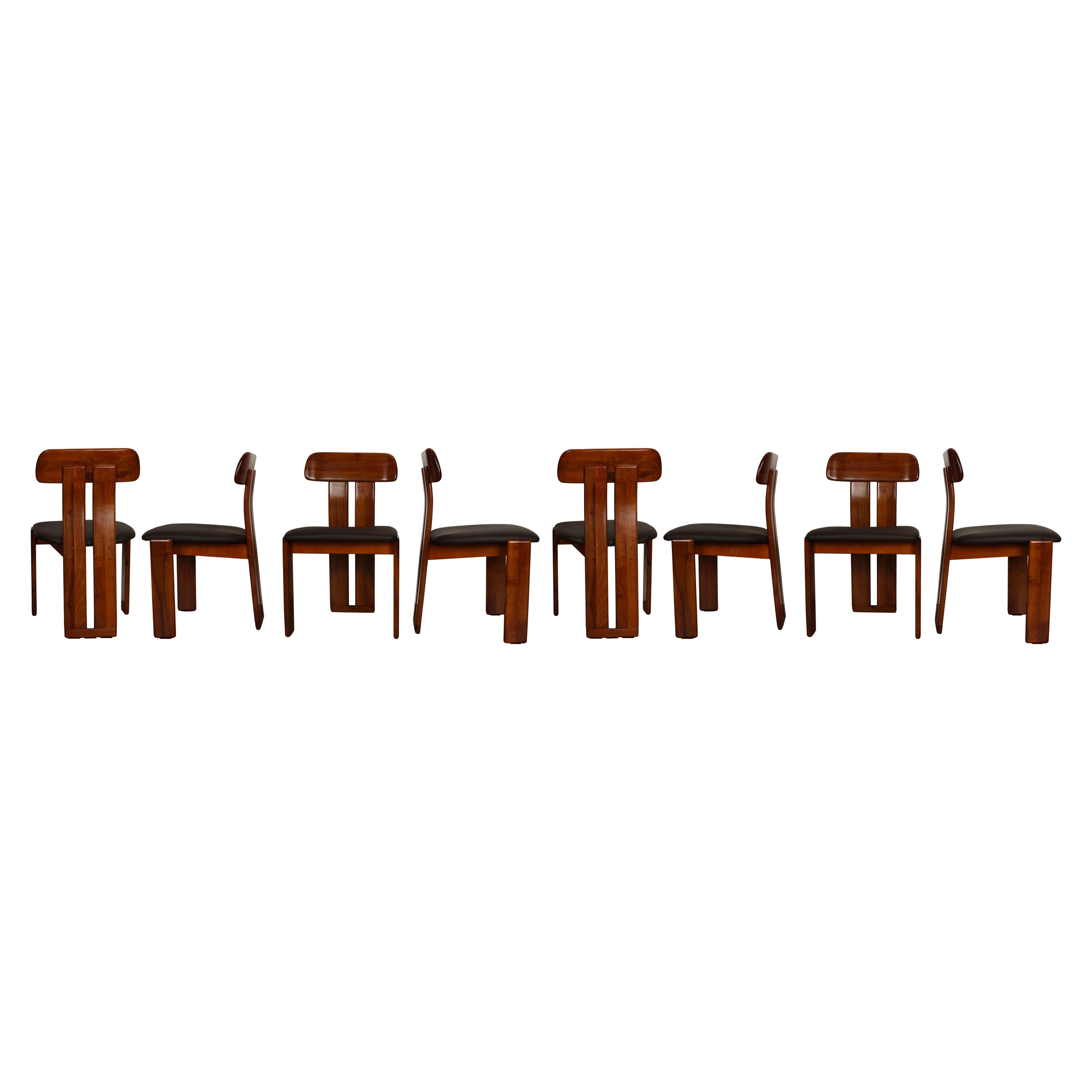 Set of eight “Sapporo” dining chairs, designed by Mario Marenco and produced by the Italian manufacturer Mobilgirgi in the 1970s.
They feature a walnut briar structure and a brown leather seater.

Fully restored in Italy..

The highly acclaimed
