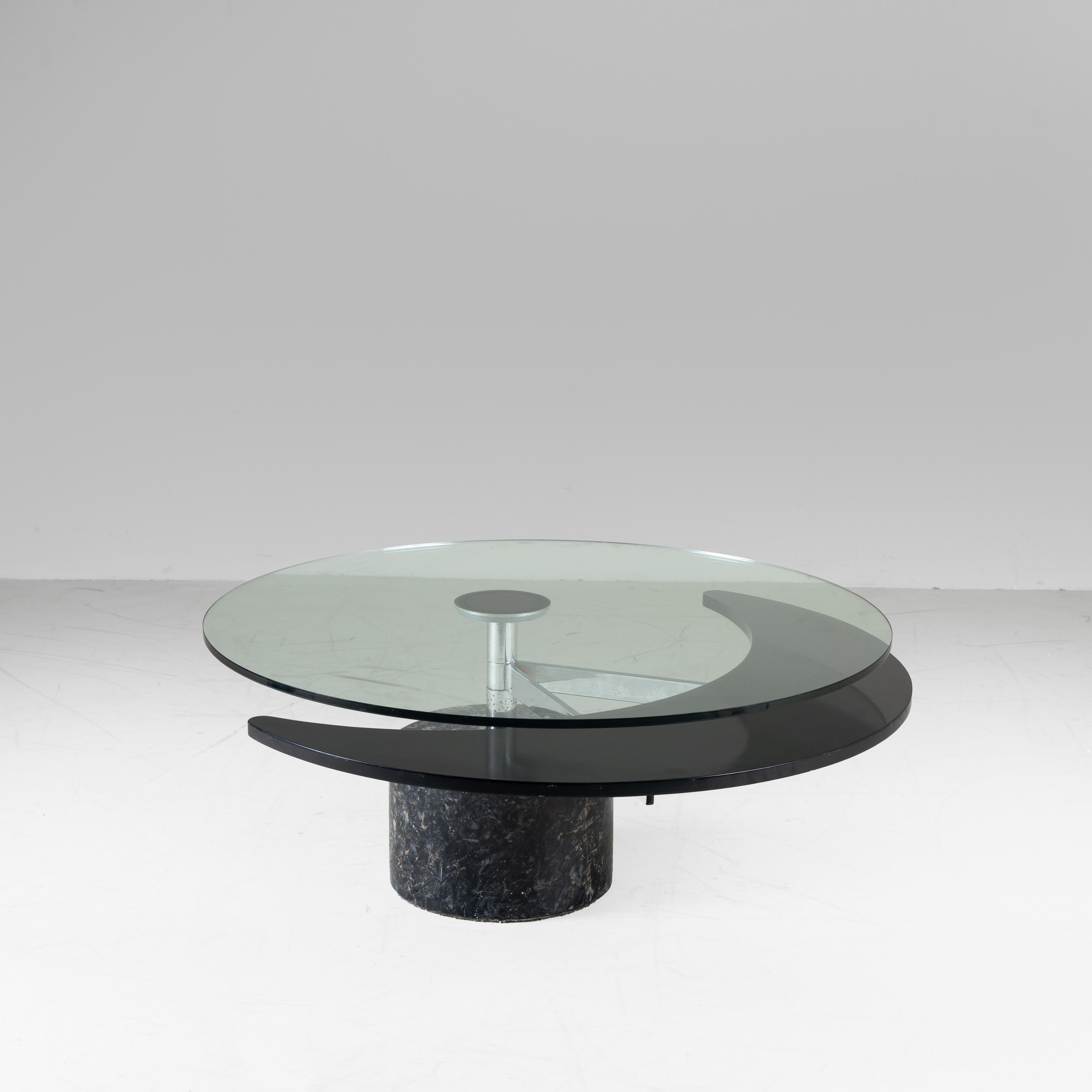 Tavolino ovale in vetro e marmo di Mario Mazzer per Zanette In condizioni buone in vendita a Milano, Lombardia