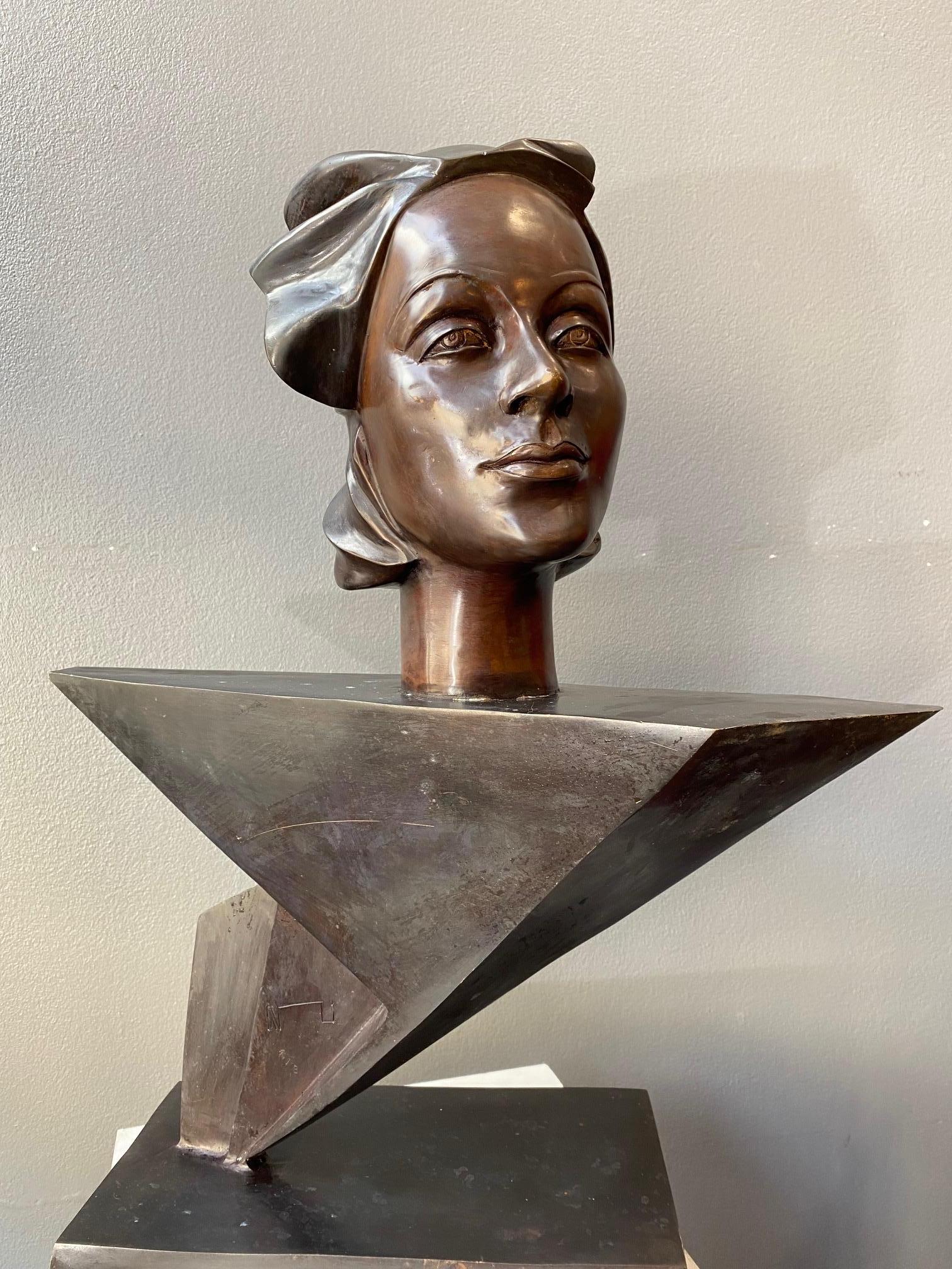 Greta Garbo by Mario Napoli - Bronze 50x60x28 cm 1