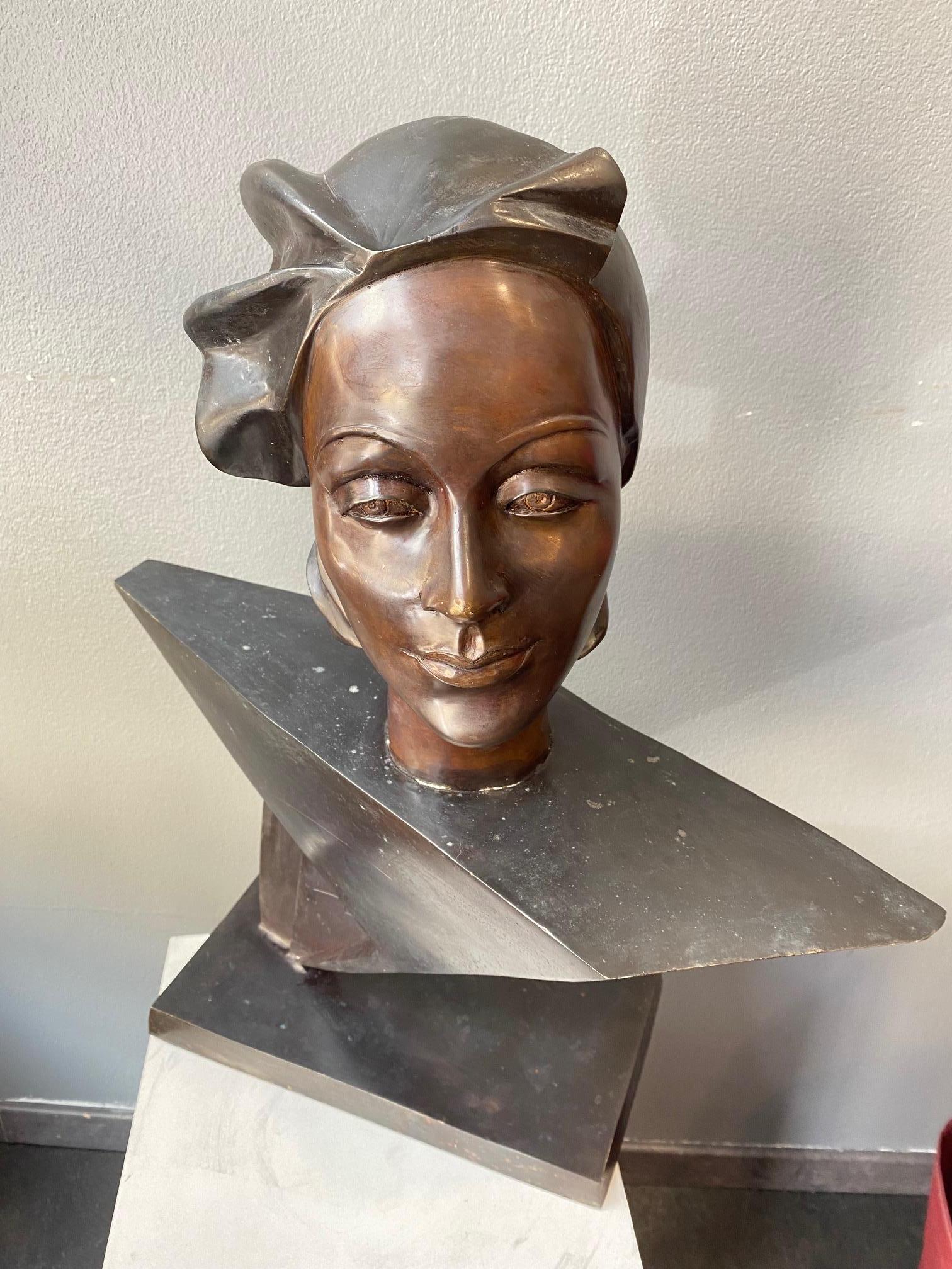 Greta Garbo by Mario Napoli - Bronze 50x60x28 cm For Sale 4