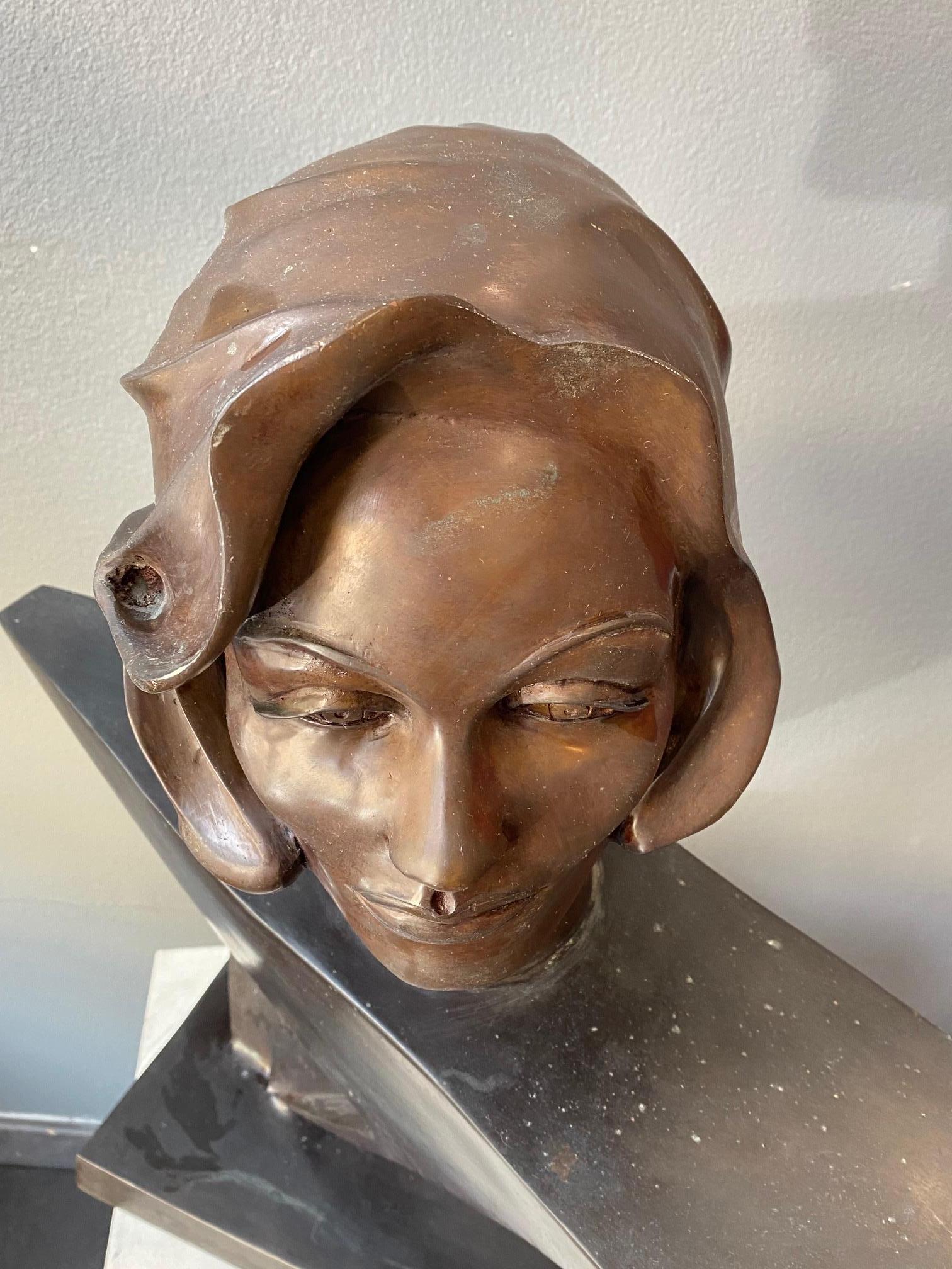 Marlène Dietrich by Mario Napoli - Bronze 50x60x28 cm For Sale 1