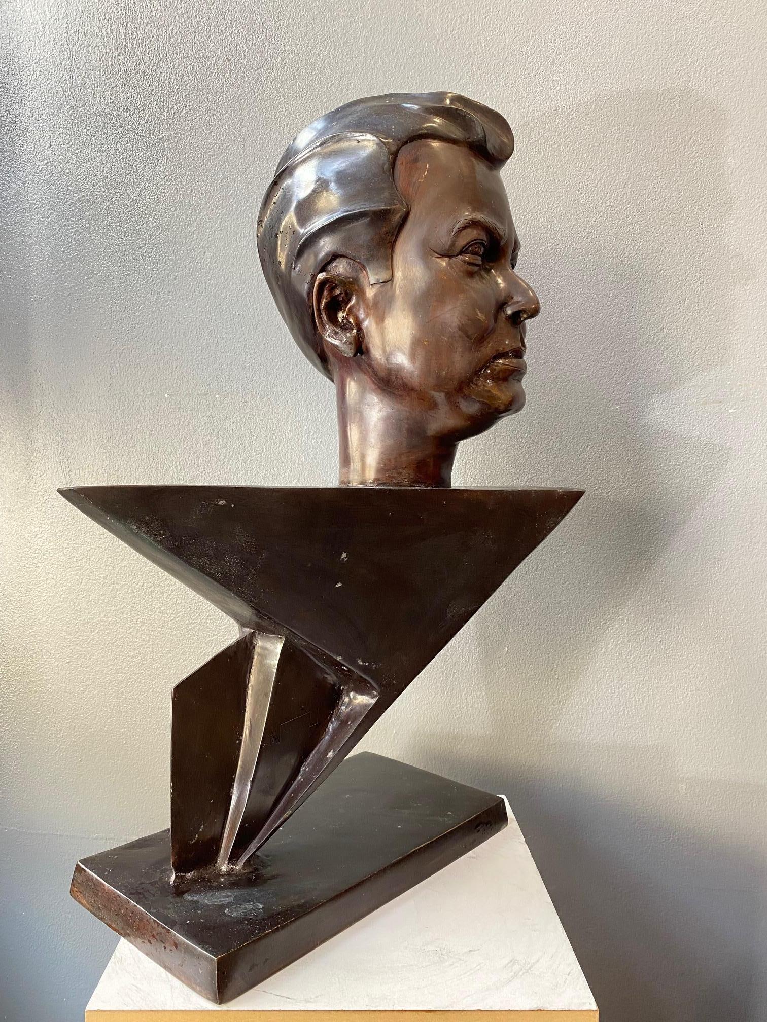 Orson Wells by Mario Napoli - Bronze 60x50x28 cm For Sale 6