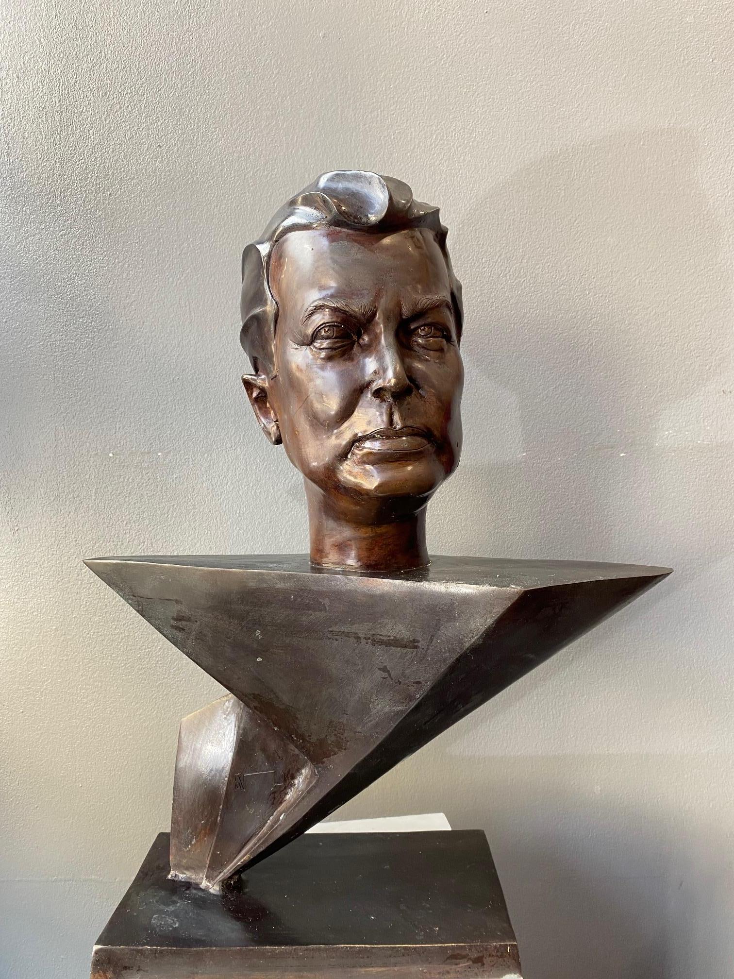 Orson Wells by Mario Napoli - Bronze 60x50x28 cm