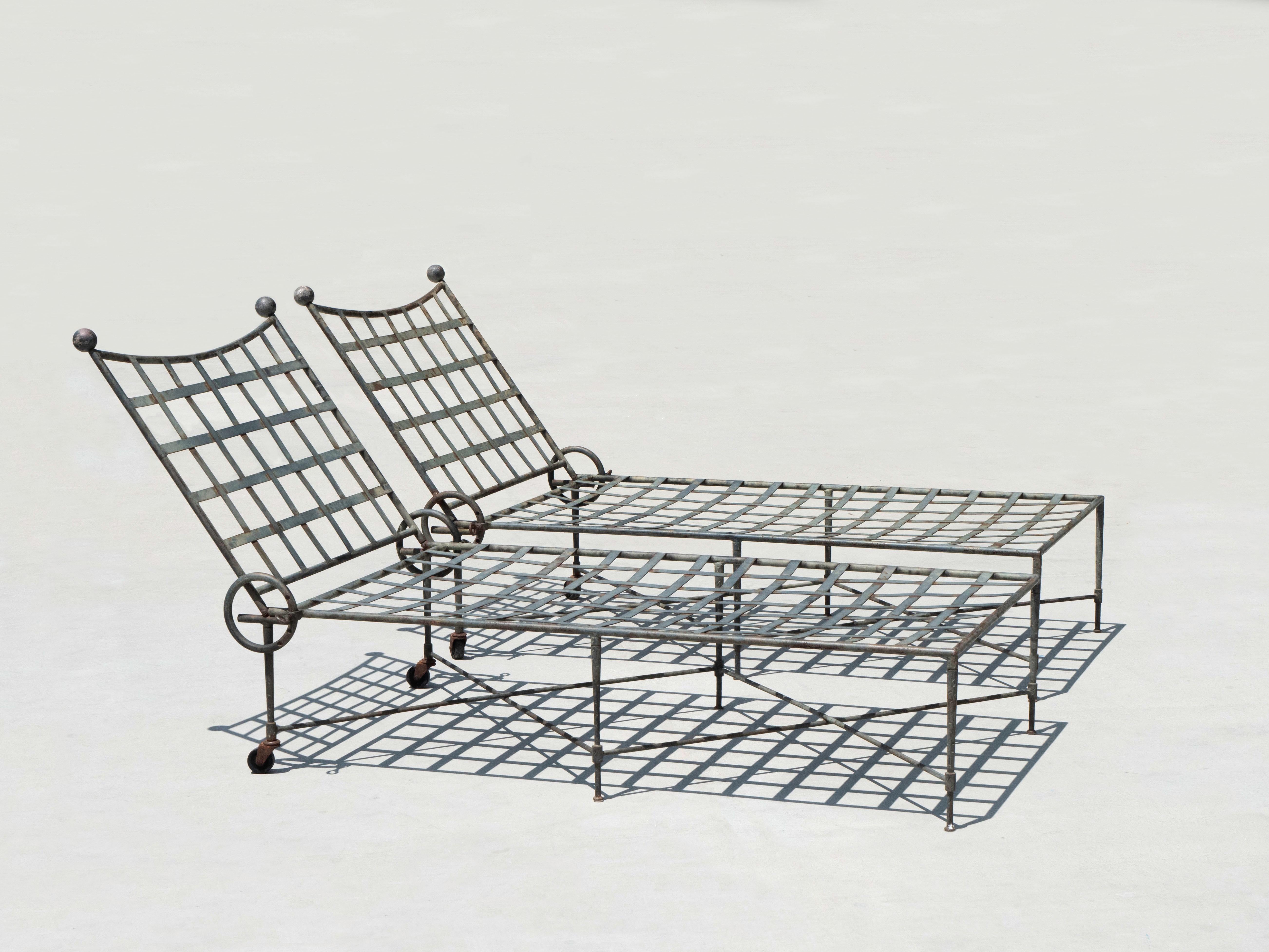 Mid-Century Modern Mario Papperzini Amalfi Pair of Chaise Lounges for Salterini, 1950's For Sale