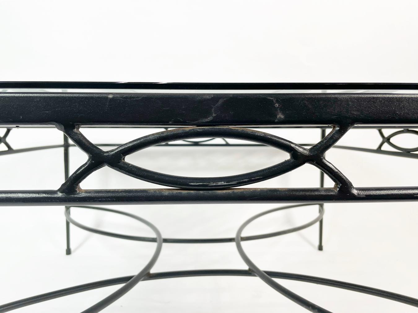 Mario Papperzini Coffee Table with a Glass Top In Good Condition For Sale In Los Angeles, CA