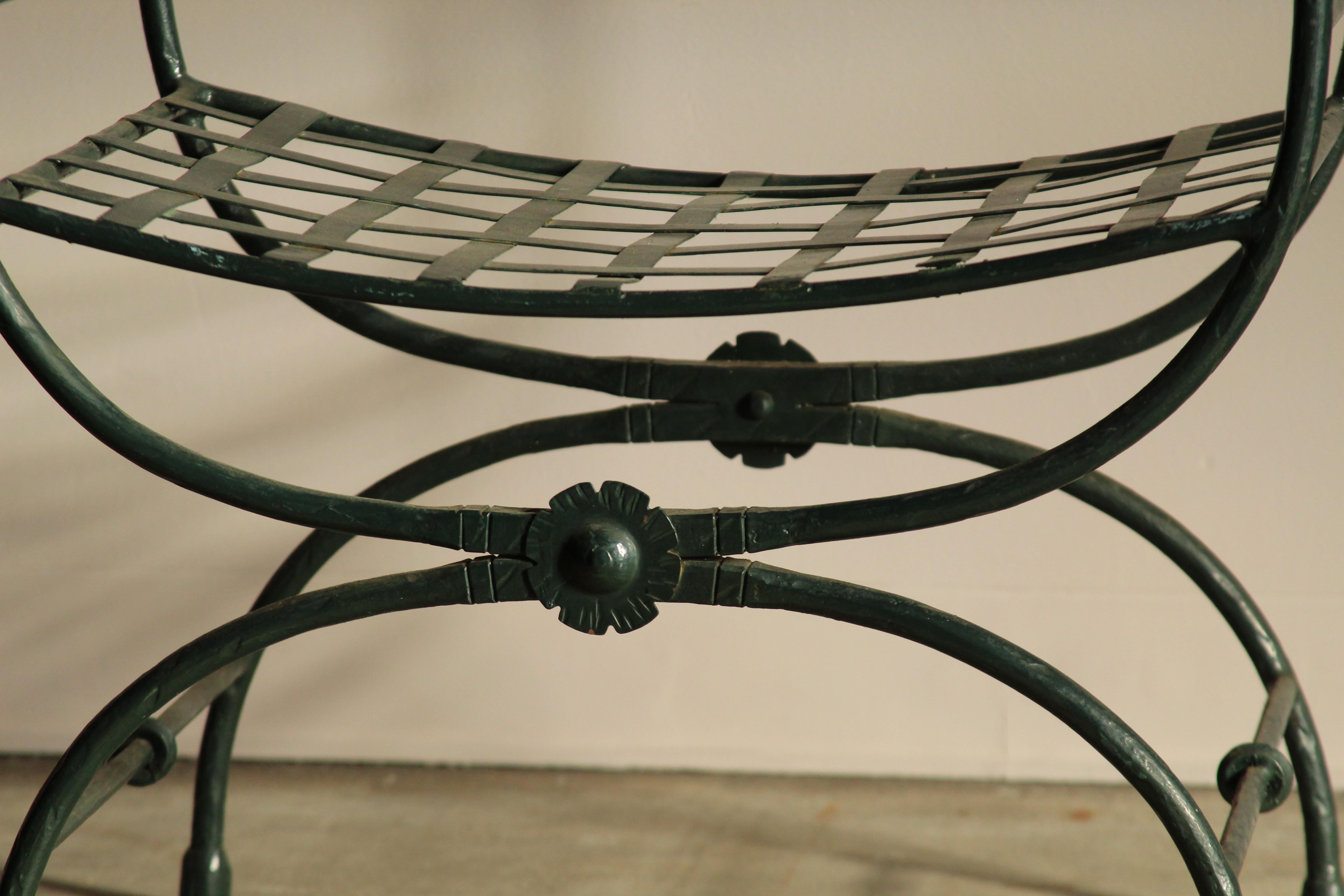 Mario Papperzini para Salterini Raro taburete 