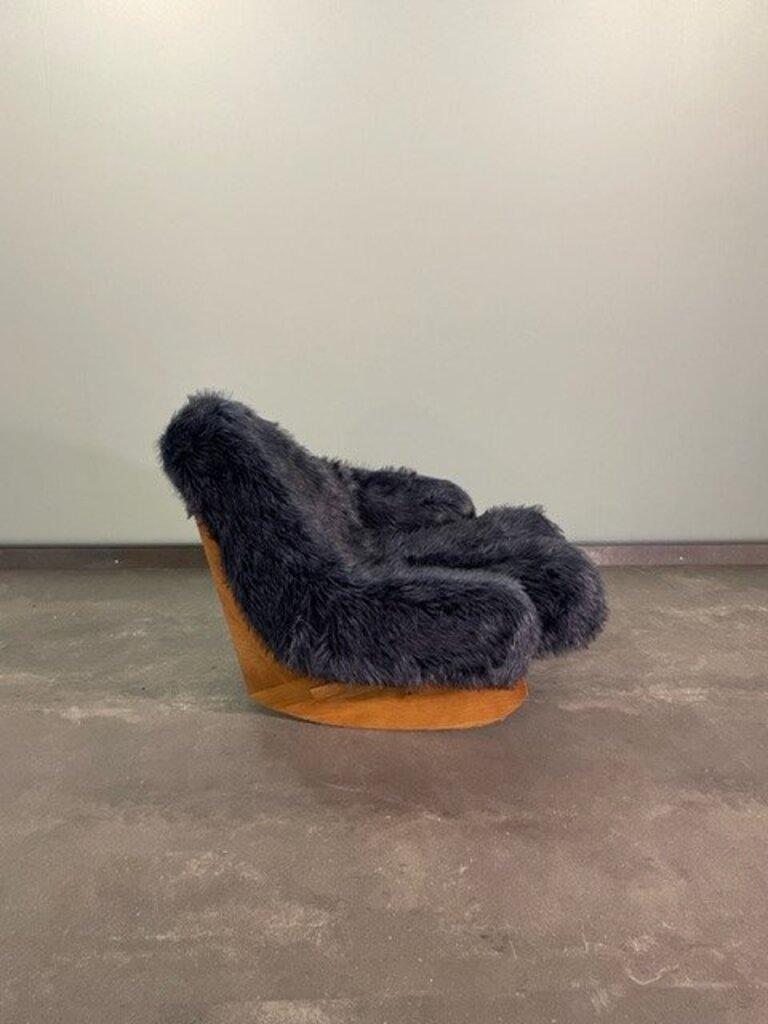 Rocking Chair by Mario Scheichenbauer Yeti Pop Culture, by Elam 1968