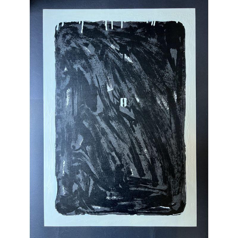 Mario Schifano ( 1934 - 1998 ) - Monochrome - Hand Signed Serigraphy With Enamels On Cardboard, 1975

Additional Information:
Mario Schifano ( 1934, 1998 )
Material: materic serigraphy with enamels on cardboard
Very rare monochrome, (the monochromes
