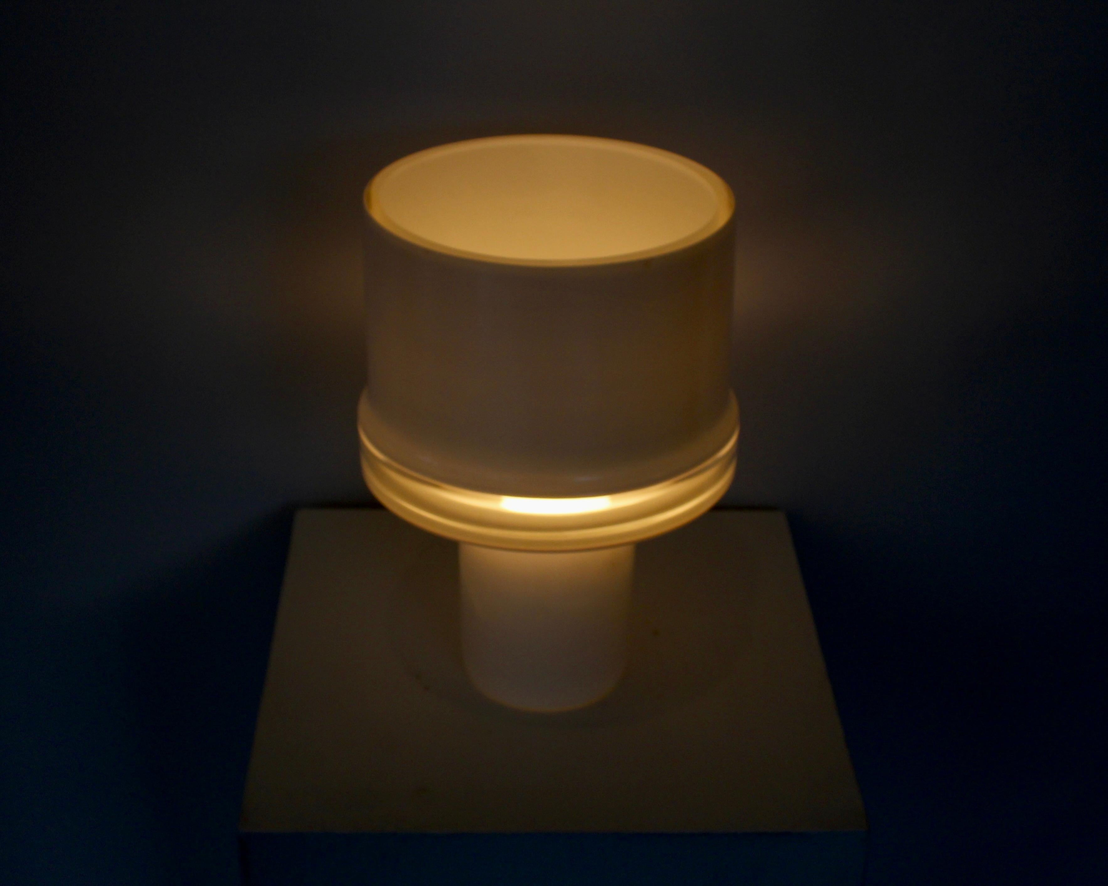 Mid-Century Modern Mario Ticco for Venini Cased Glass Murano Table Lamp For Sale