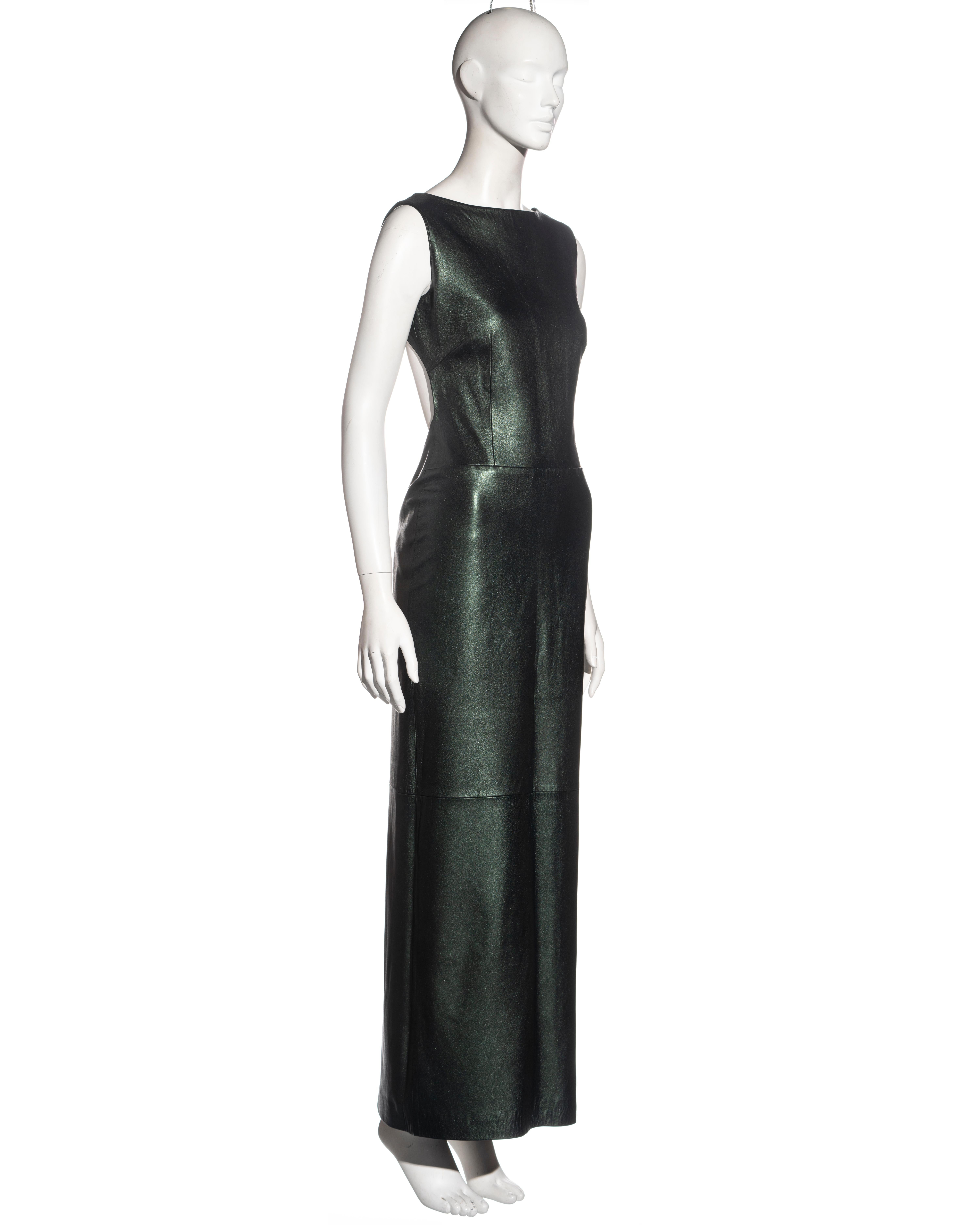 Mario Valentino green leather open back full-length dress, fw 1999 For Sale 4