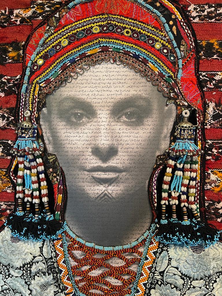 Berida , Tribute to Arab Women - Portrait Photograph Marrone di MARION BOEHM