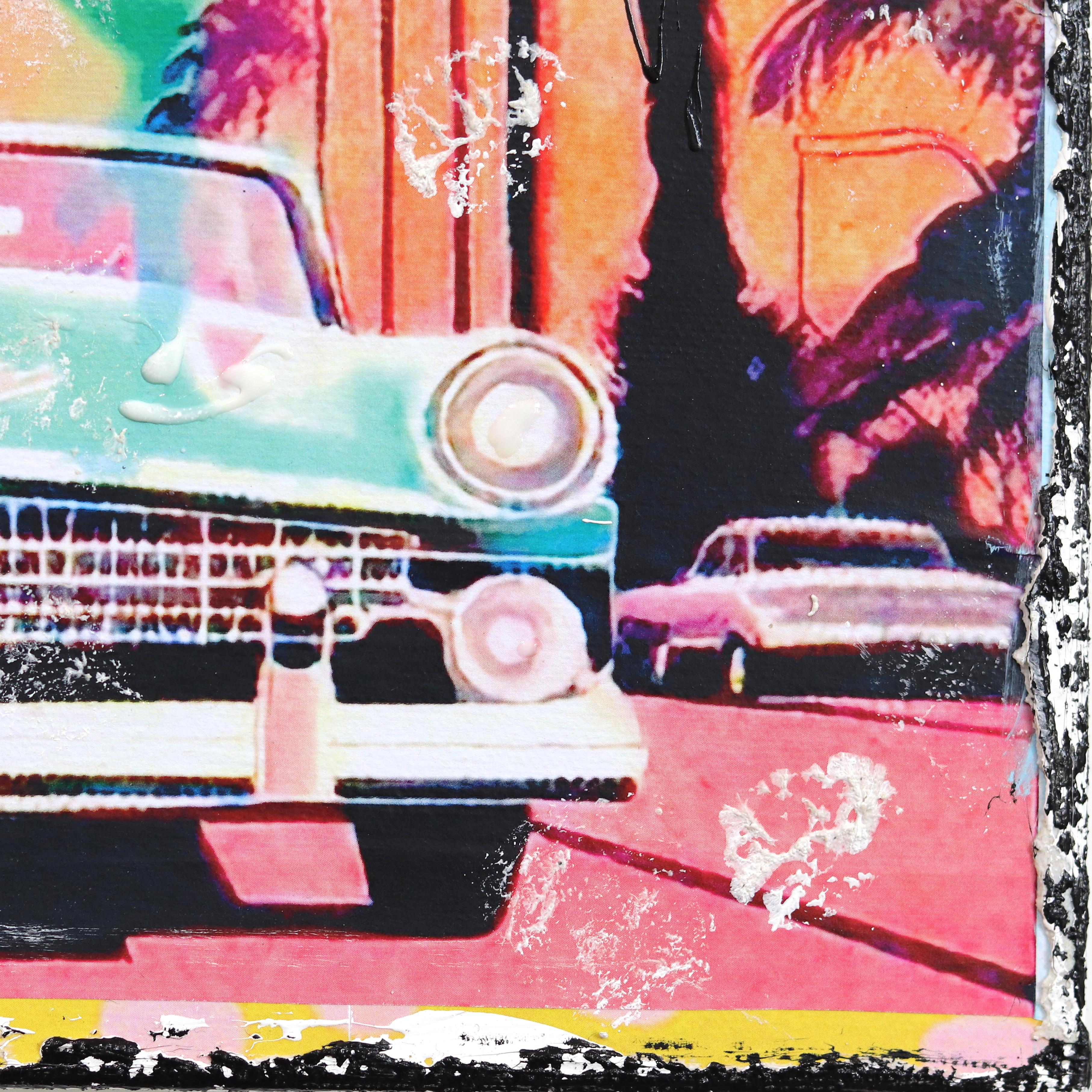 LA Sunset - Original lebhafte, farbenfrohe Stadtstillleben-Landschaft mit strukturierter Collage im Angebot 5