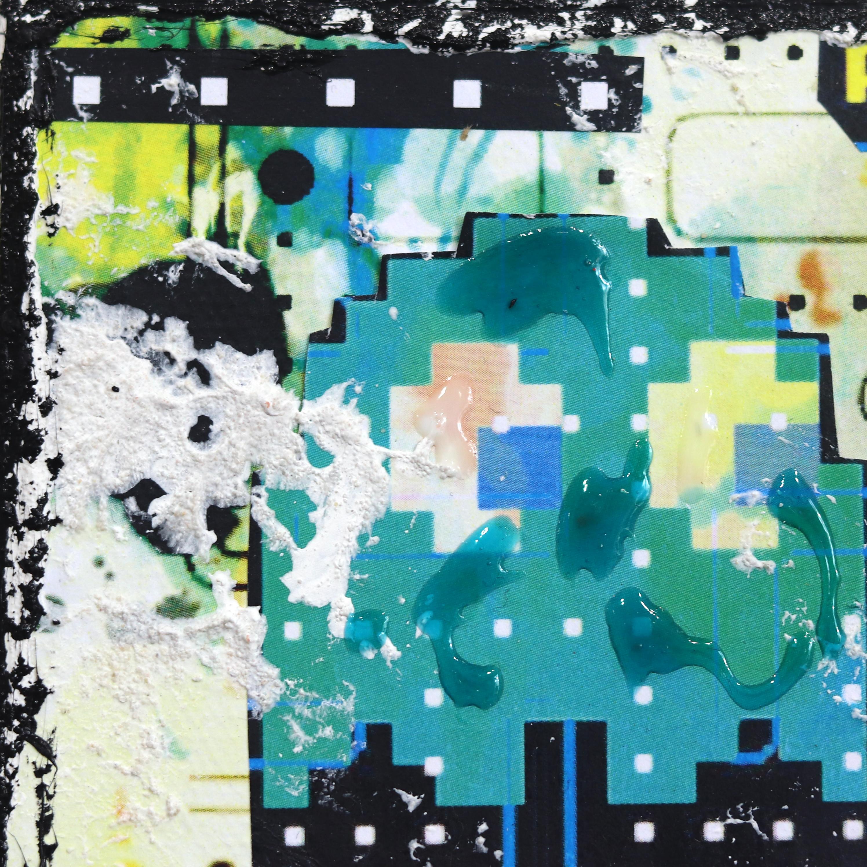 Pac-Man Ready - Collage originale di arte pop retrò su tela - Painting Pop Art di Marion Duschletta