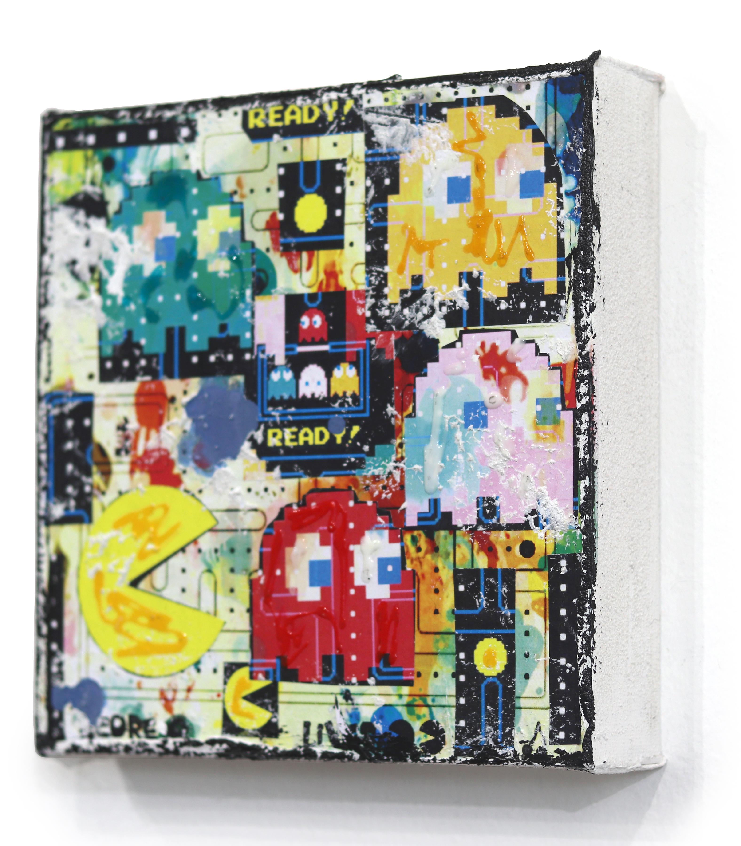 Pac-Man Ready - Collage originale di arte pop retrò su tela - Figurative Painting Beige di Marion Duschletta