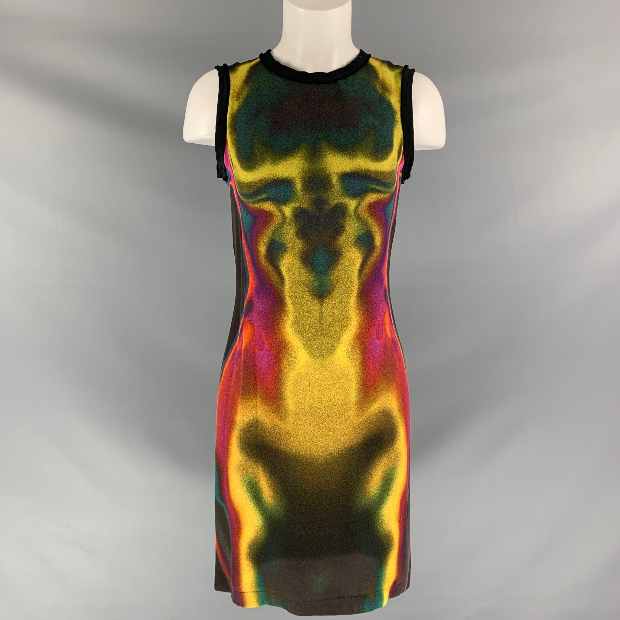 MARIOS SCHWAB 2008 collection sleeveless below knee dress comes in a multi color abstract print. Made in UK.

Excellent Pre-Owned Condition. Fabric tag removed.

Measurements: 8

Shoulder: 13.5 in
Bust: 32 in
Waist: 28 in
Hip: 34 in
Length: 36.5
