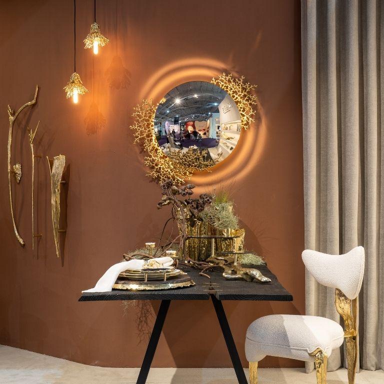 Maris - Elegante lampada a sospensione in ottone lucido con design scultoreo in vendita 5