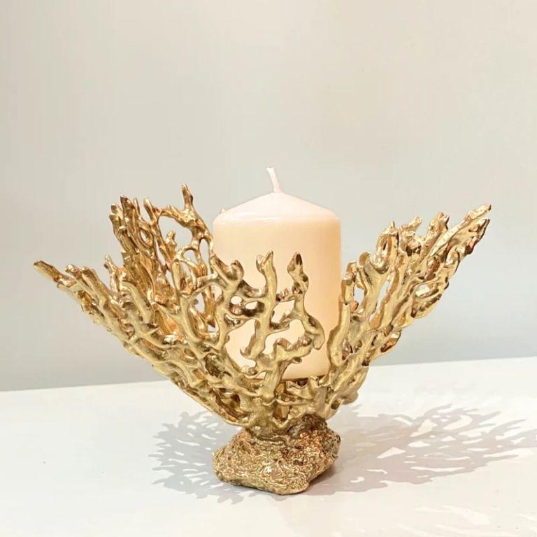 Portoghese Maris Votive - Portacandele con design ispirato ai coralli dell'oceano in ottone lucido in vendita